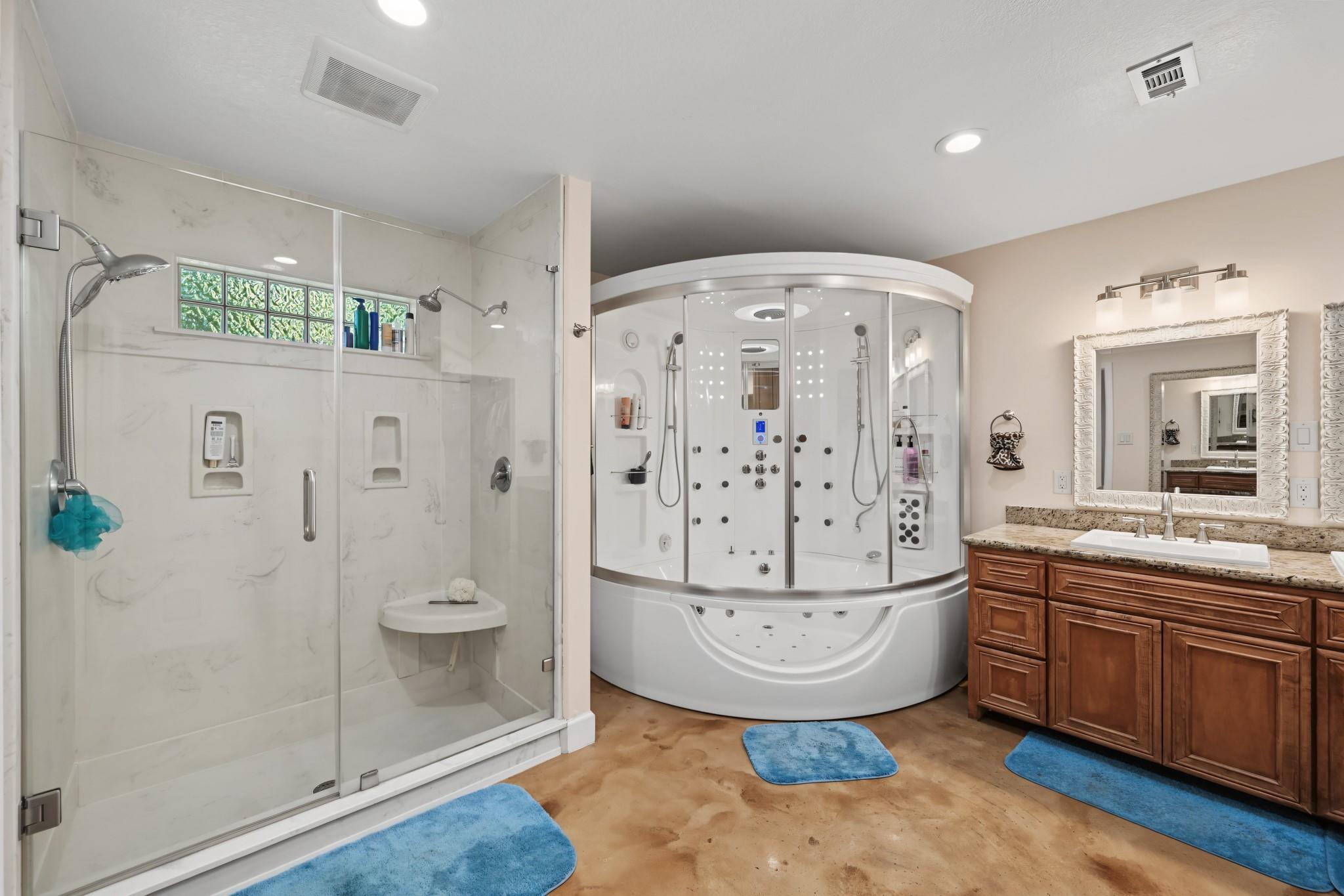10985 Woods Lane
