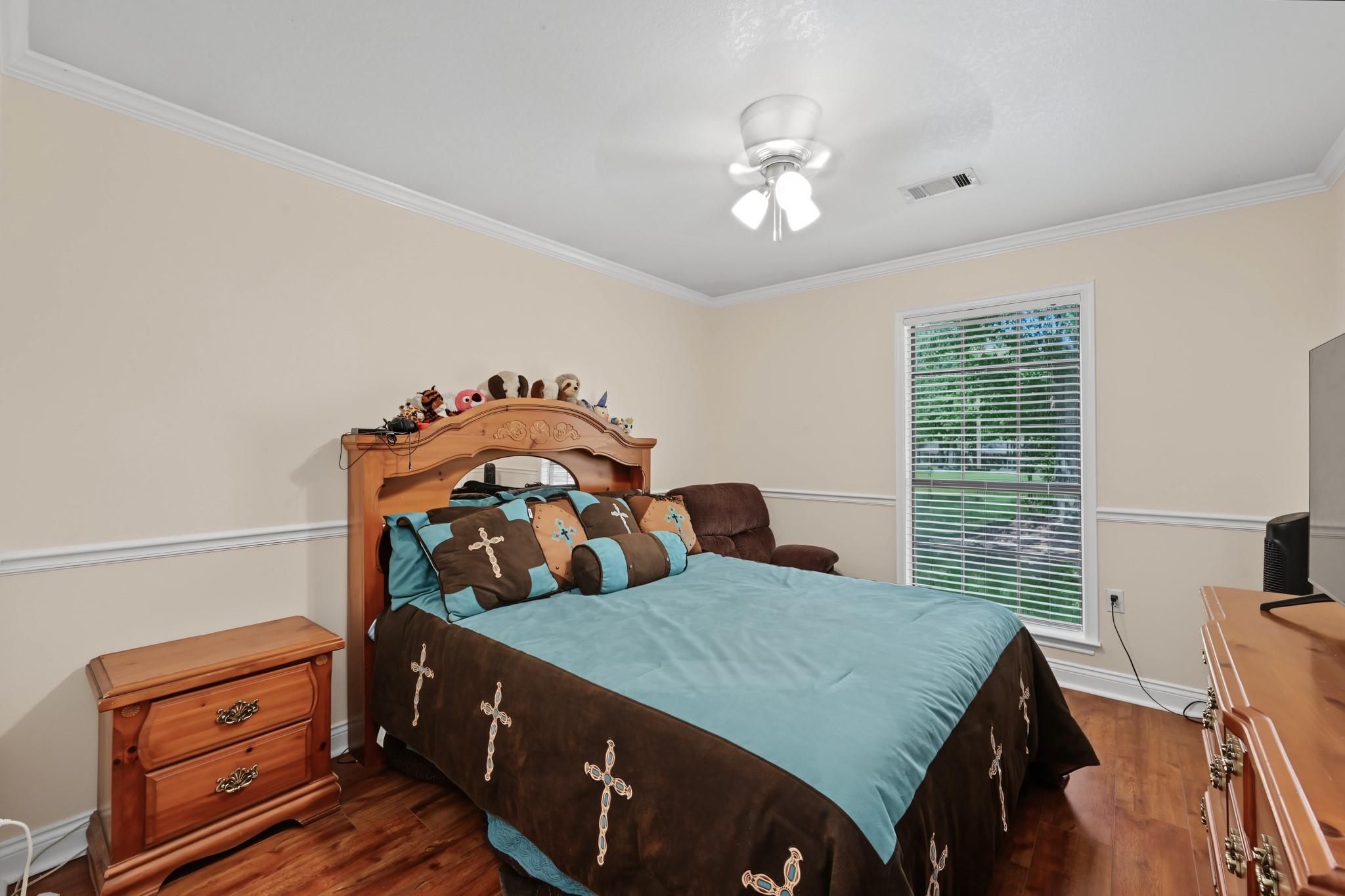 10985 Woods Lane