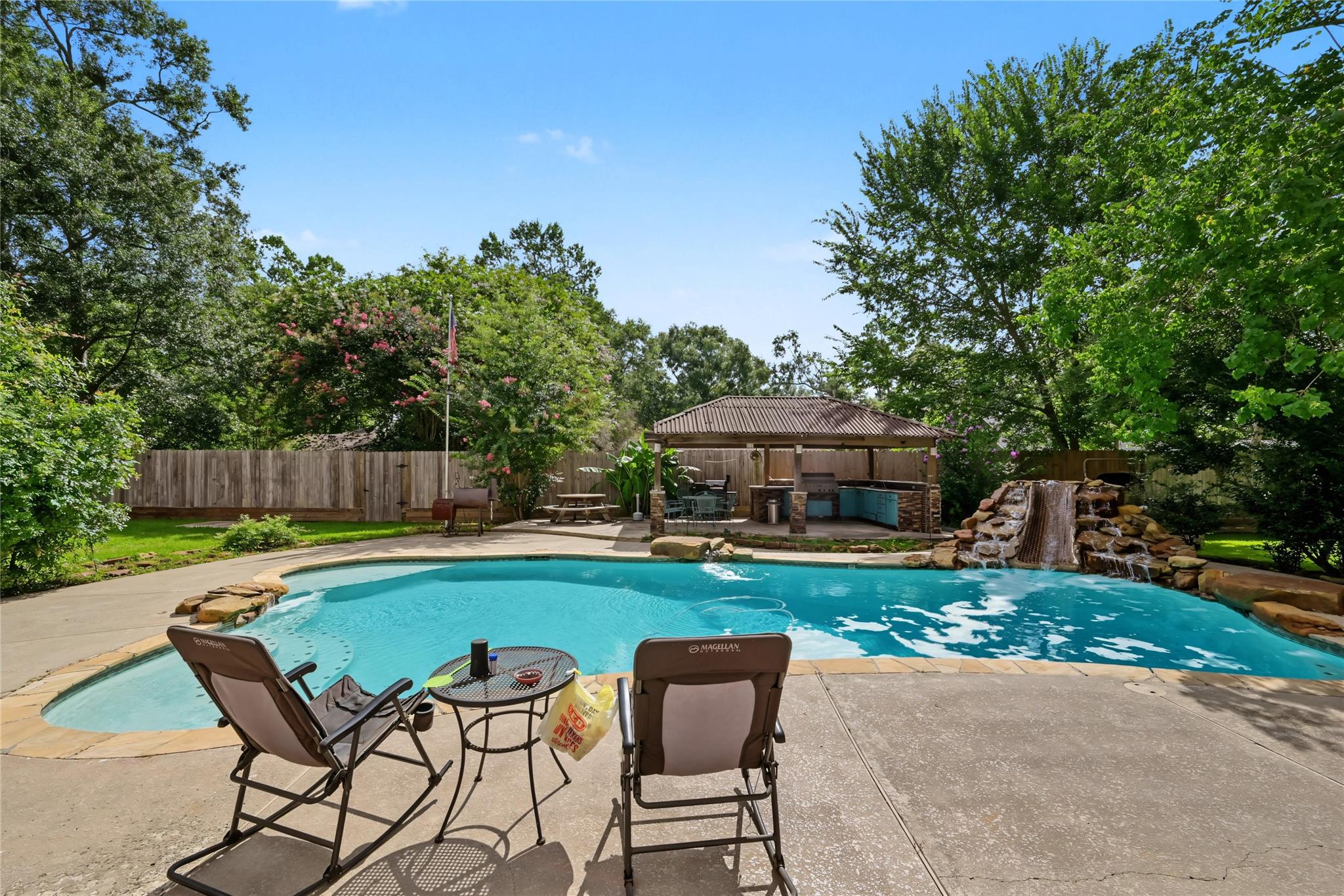 10985 Woods Lane