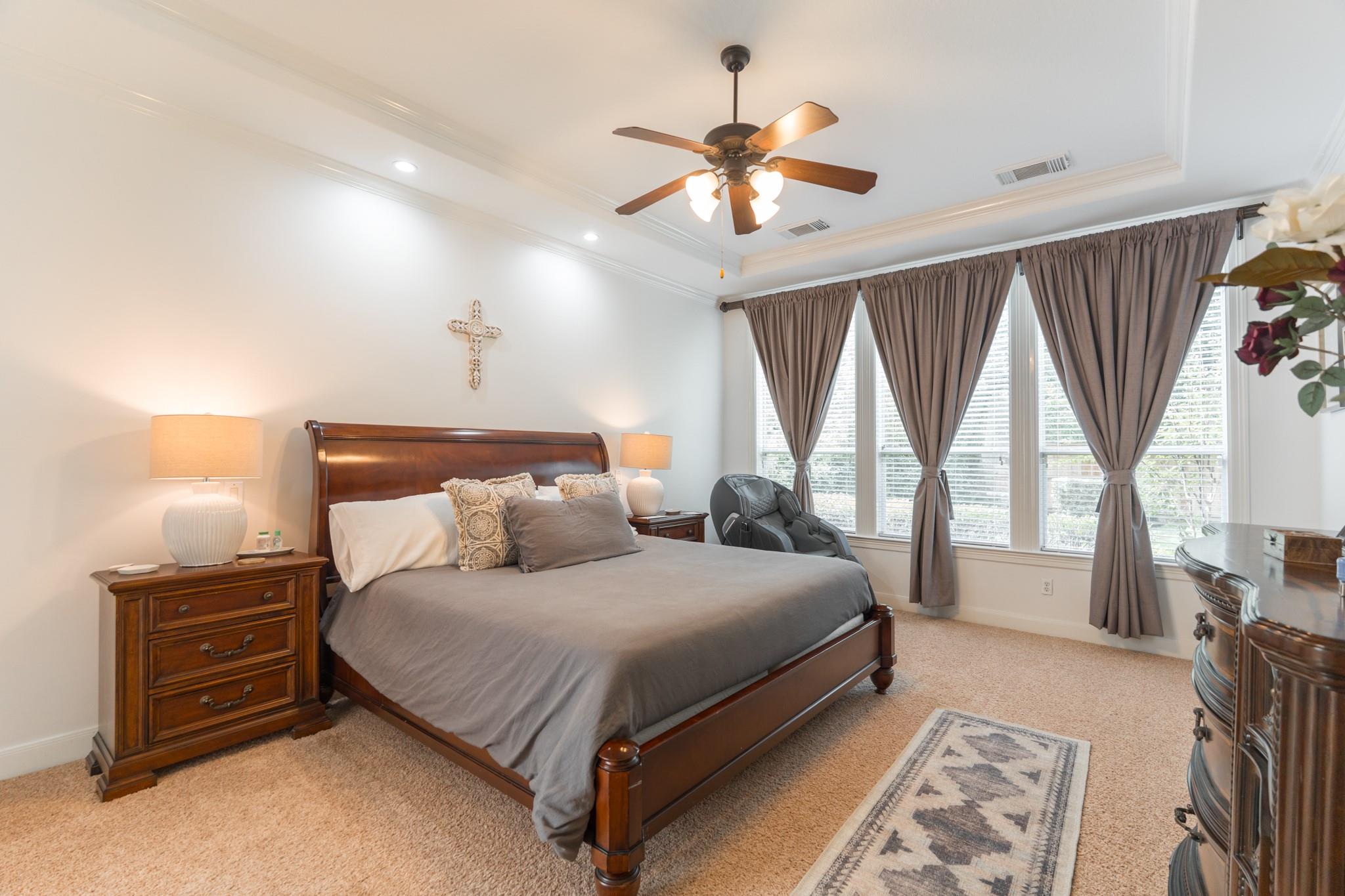 54 N Veilwood Circle, The Woodlands