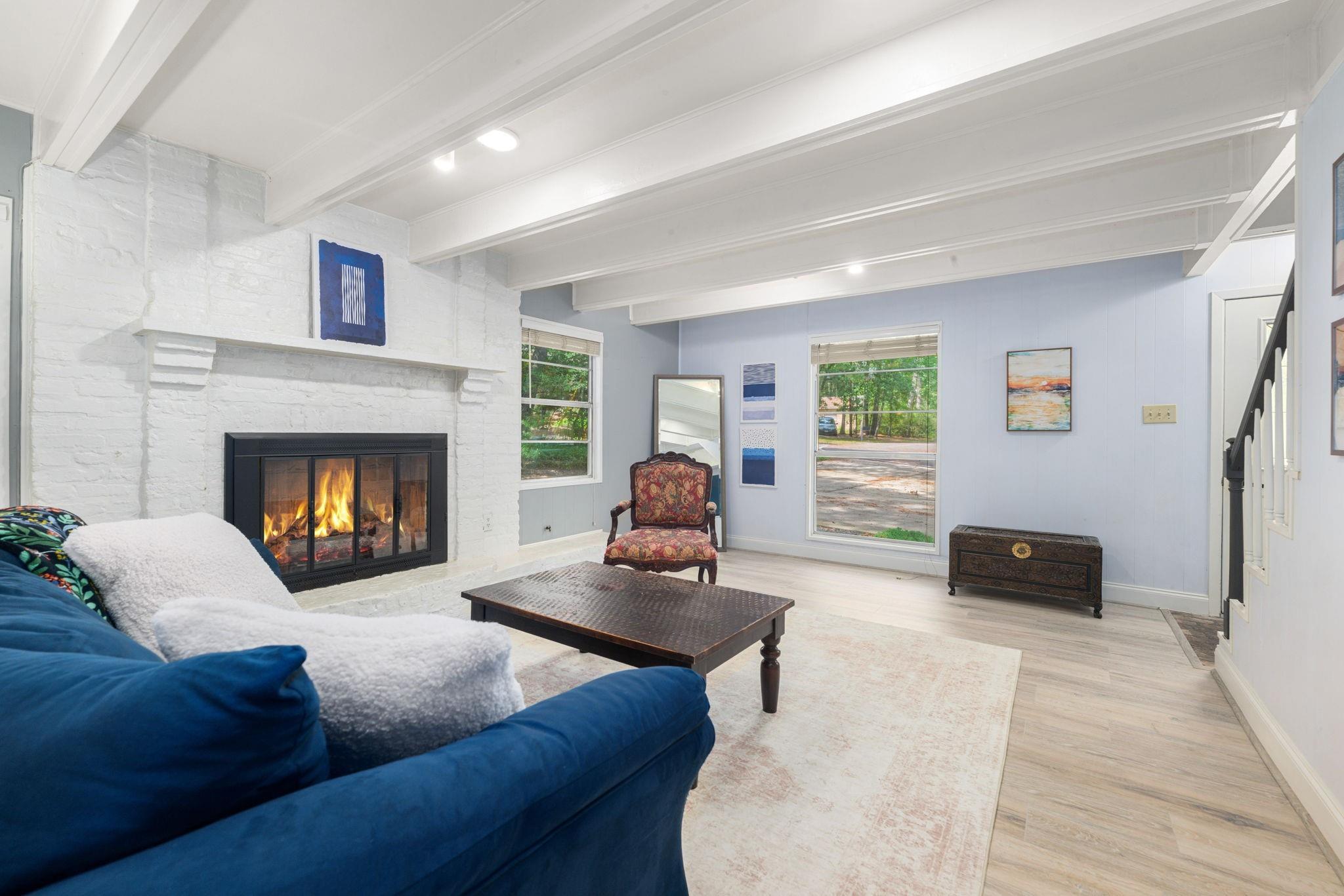 132 Paradise Valley