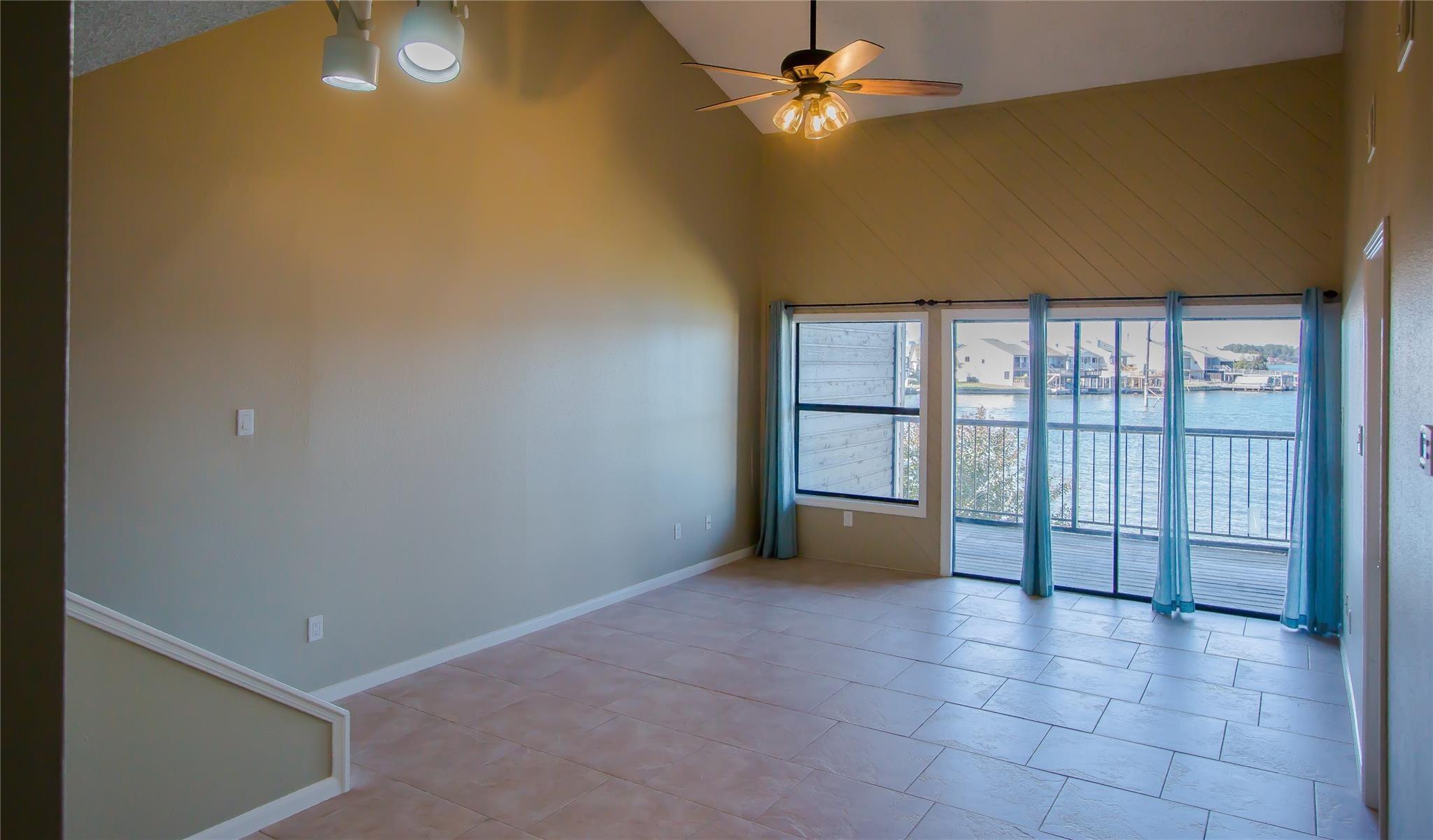 202 Lakeview Terrace # H
