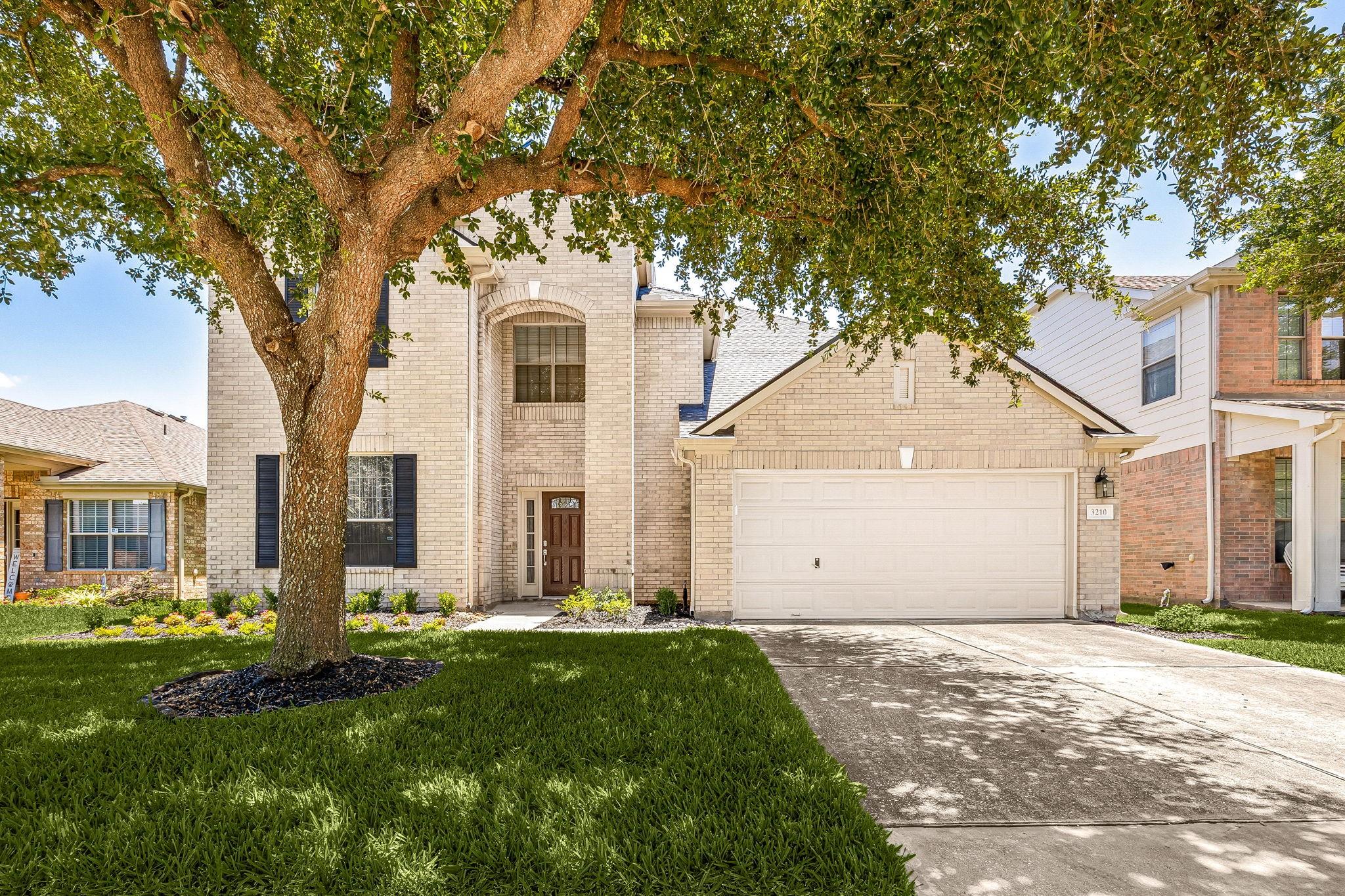 3210 Legends Creek Drive