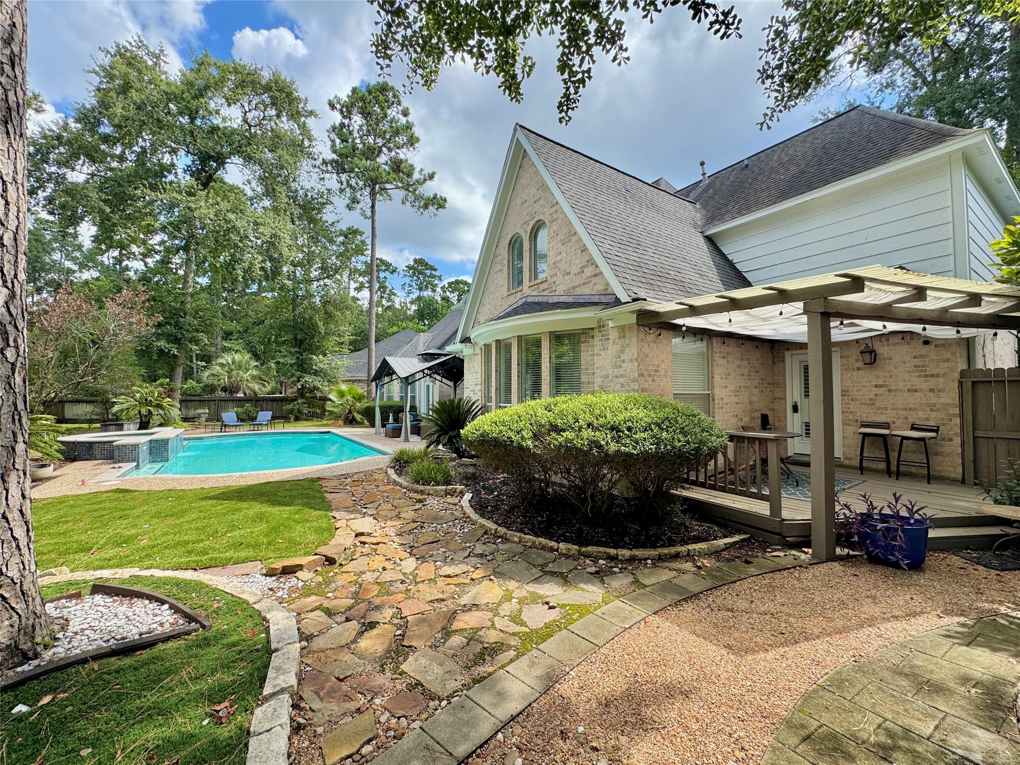 59 Acorn Cluster Court