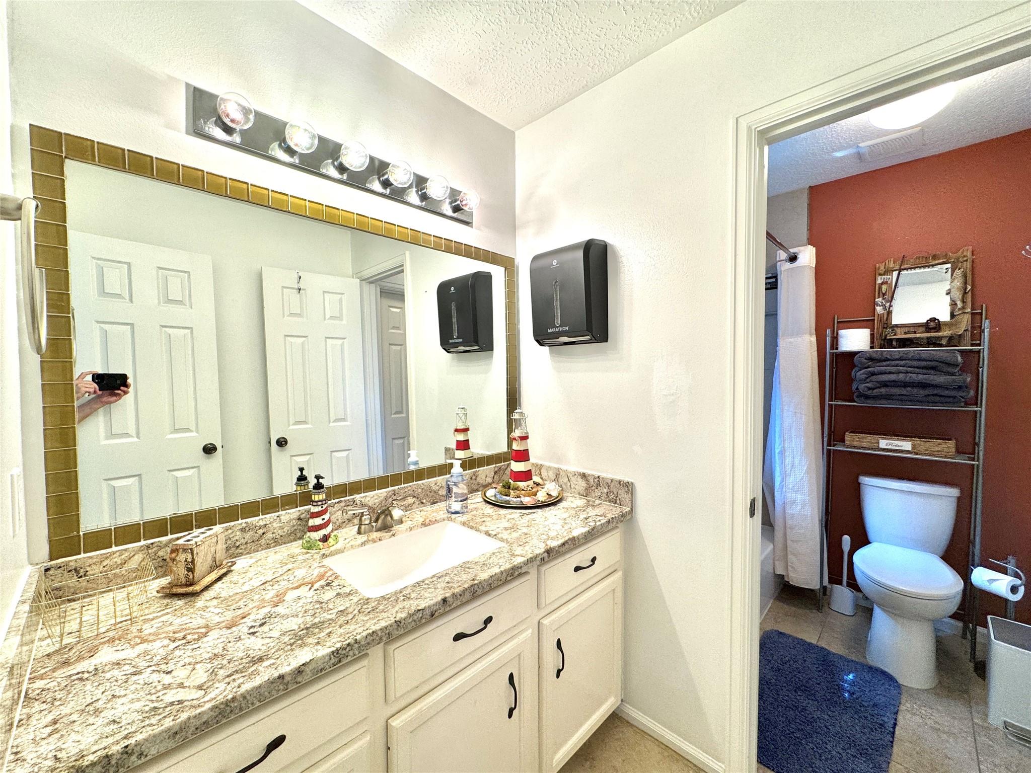 59 Acorn Cluster Court