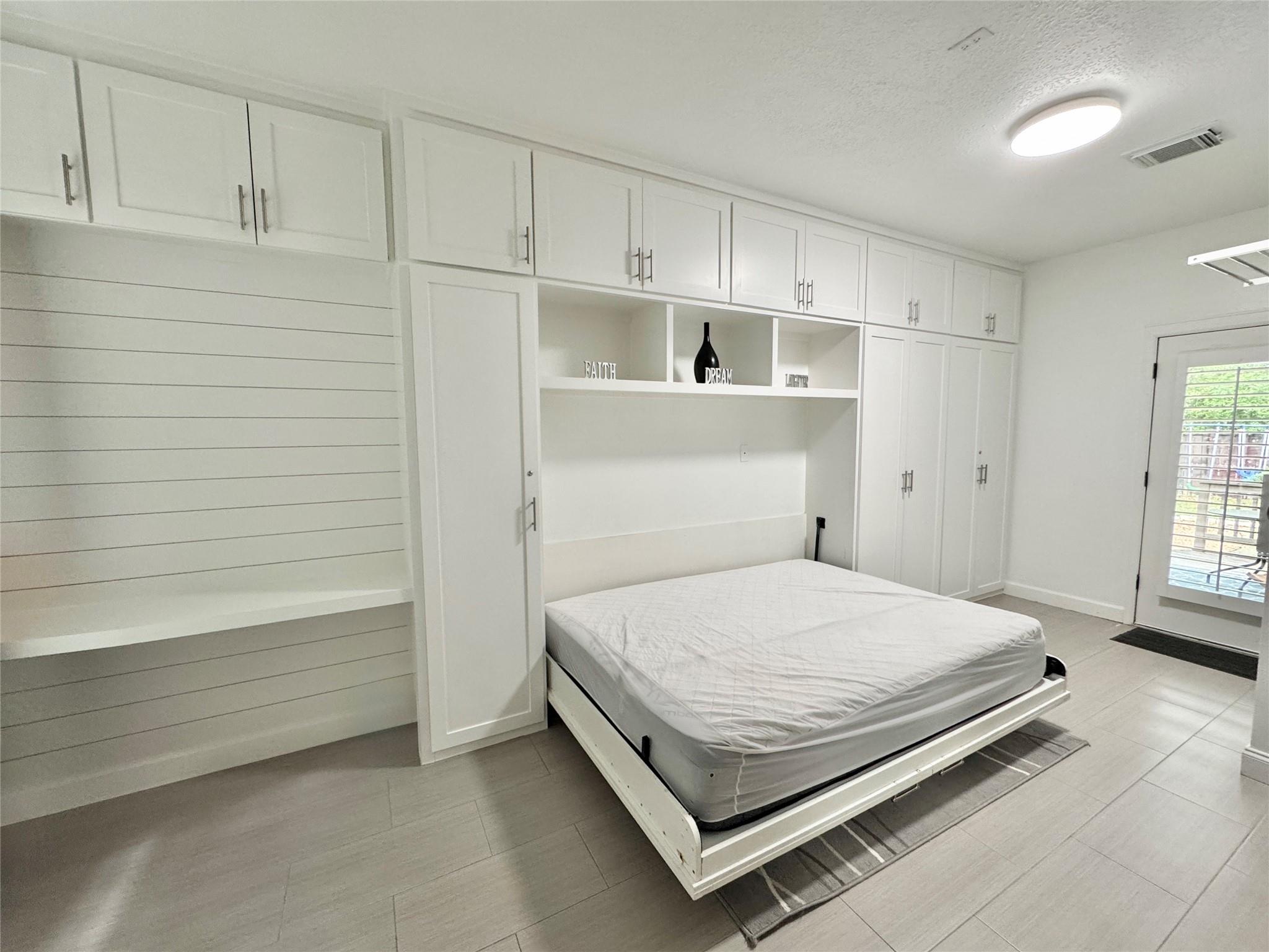 59 Acorn Cluster Court