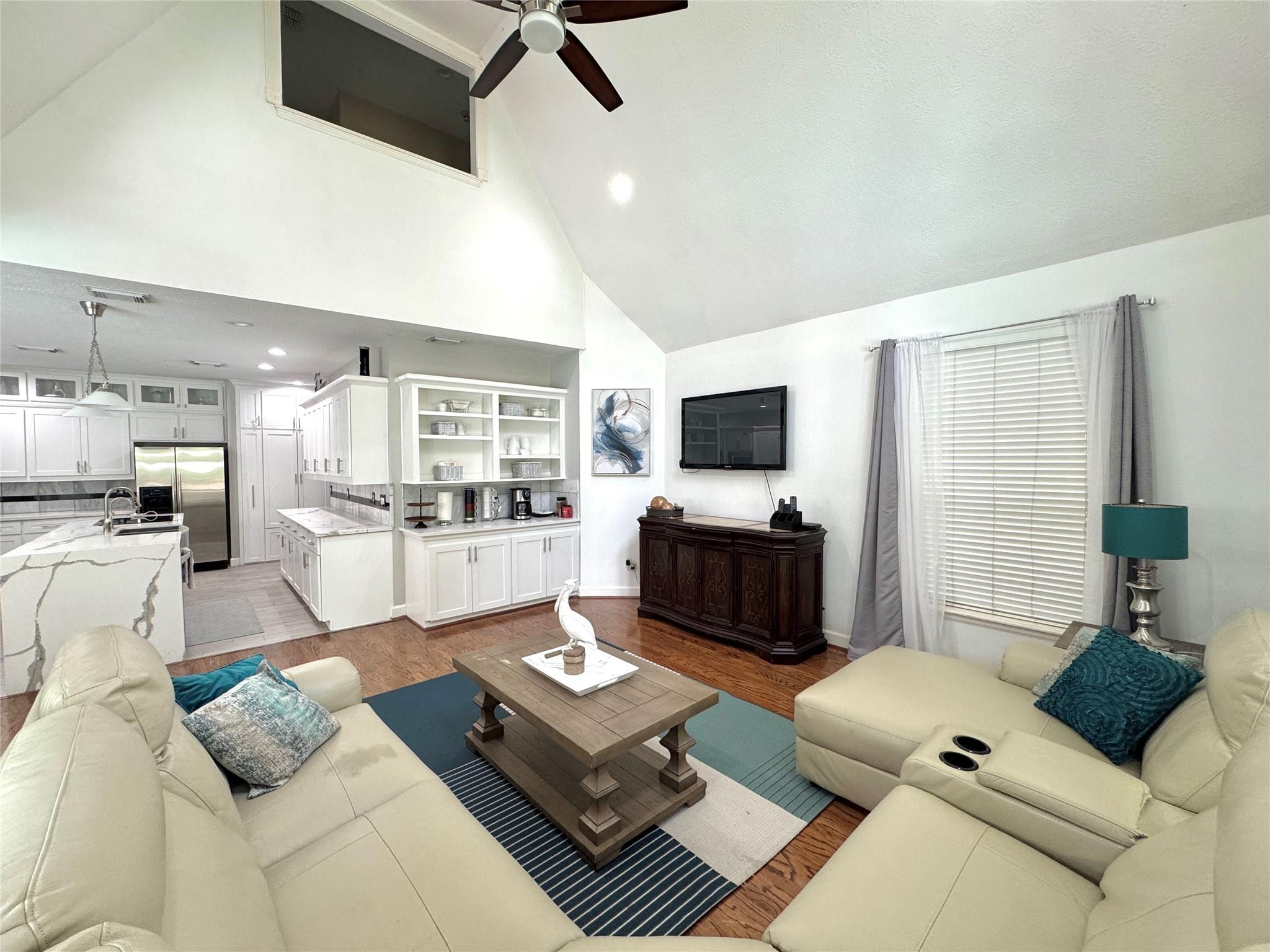59 Acorn Cluster Court