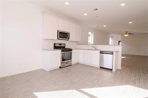 10711 Catclaw Court