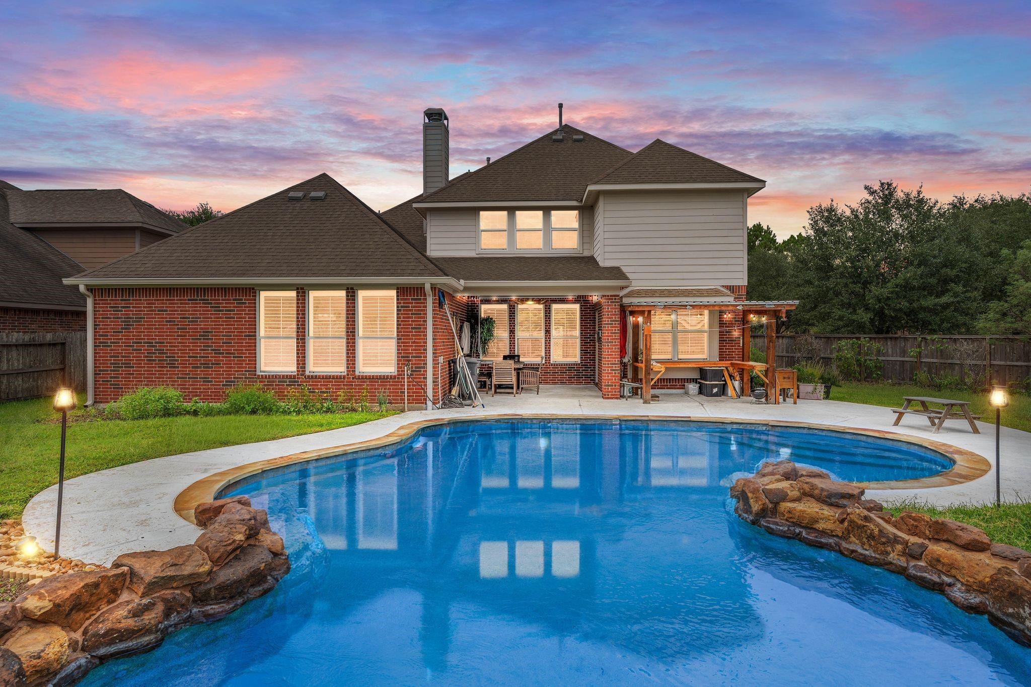 18515 N Settlers Shore Drive