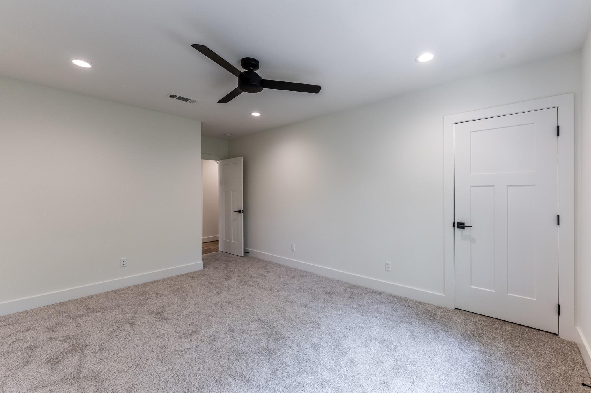 2130 Avenue N 1/2