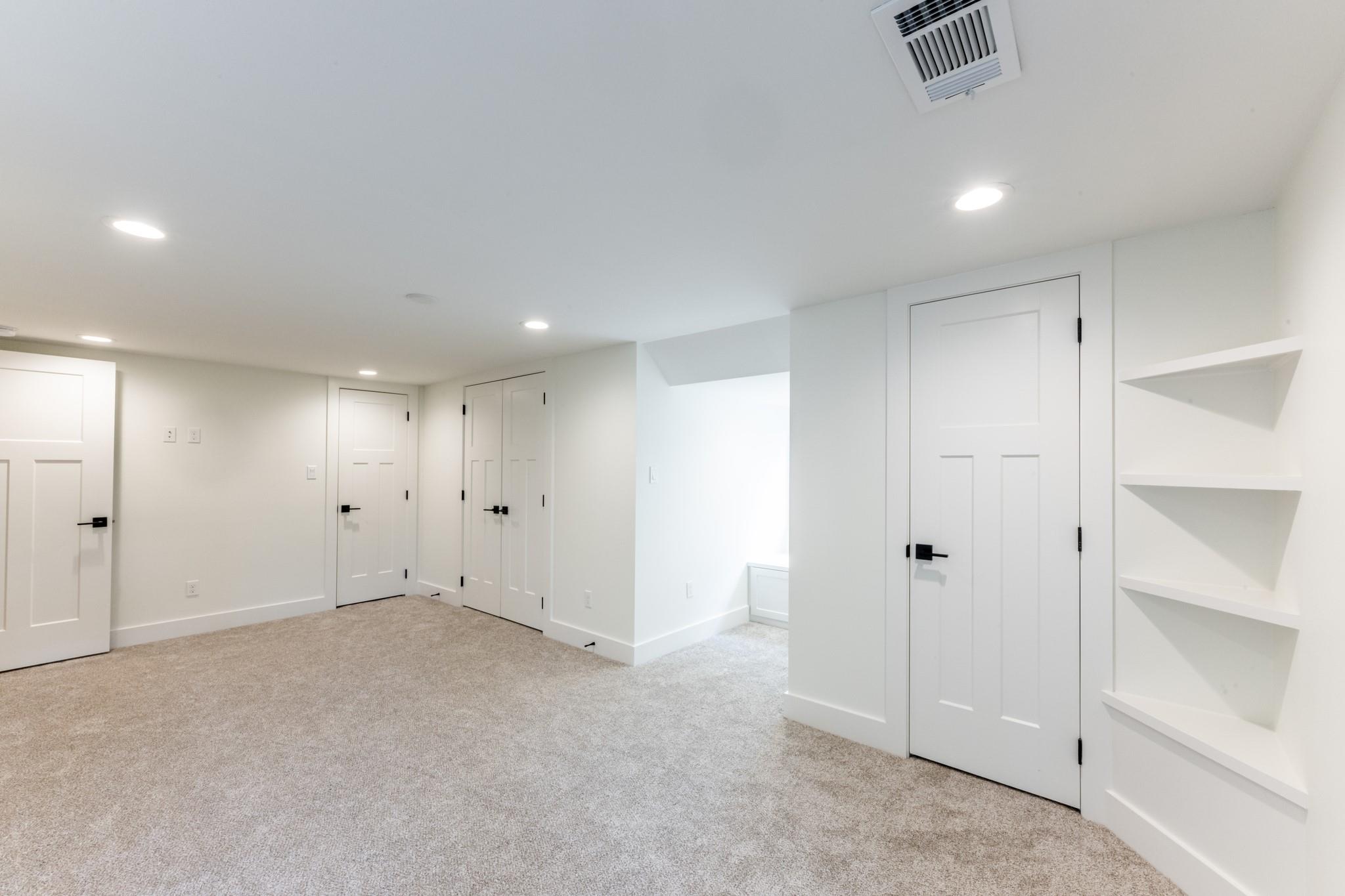 2130 Avenue N 1/2