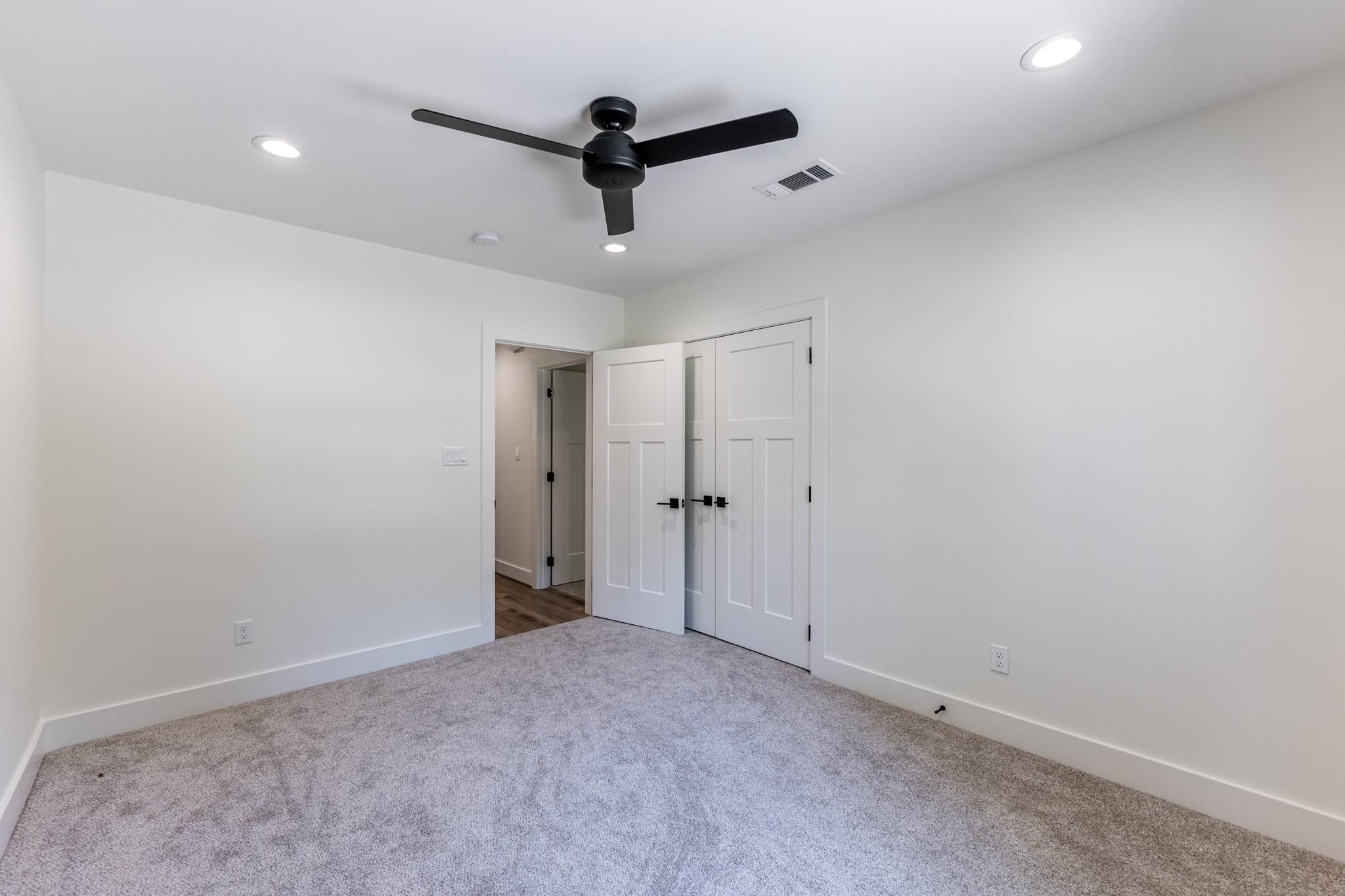 2130 Avenue N 1/2