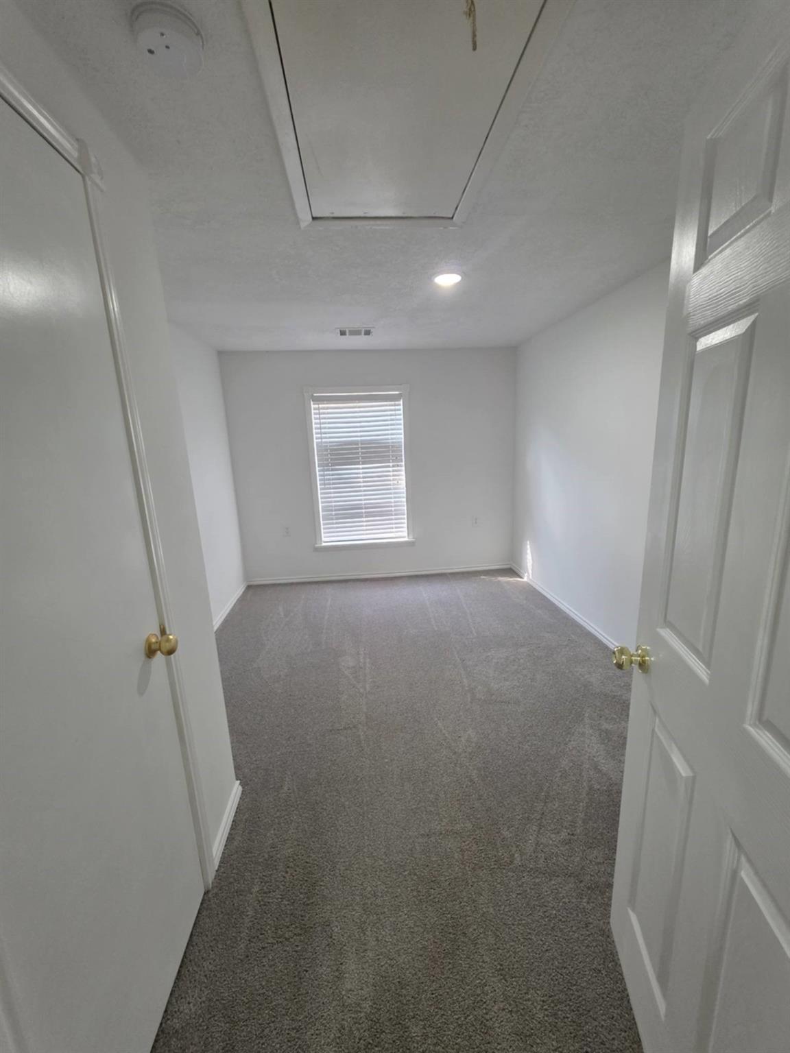 17295 Old Highway 105 E