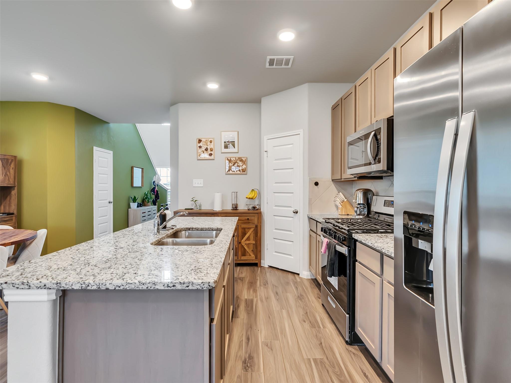 2416 Bluefish Court