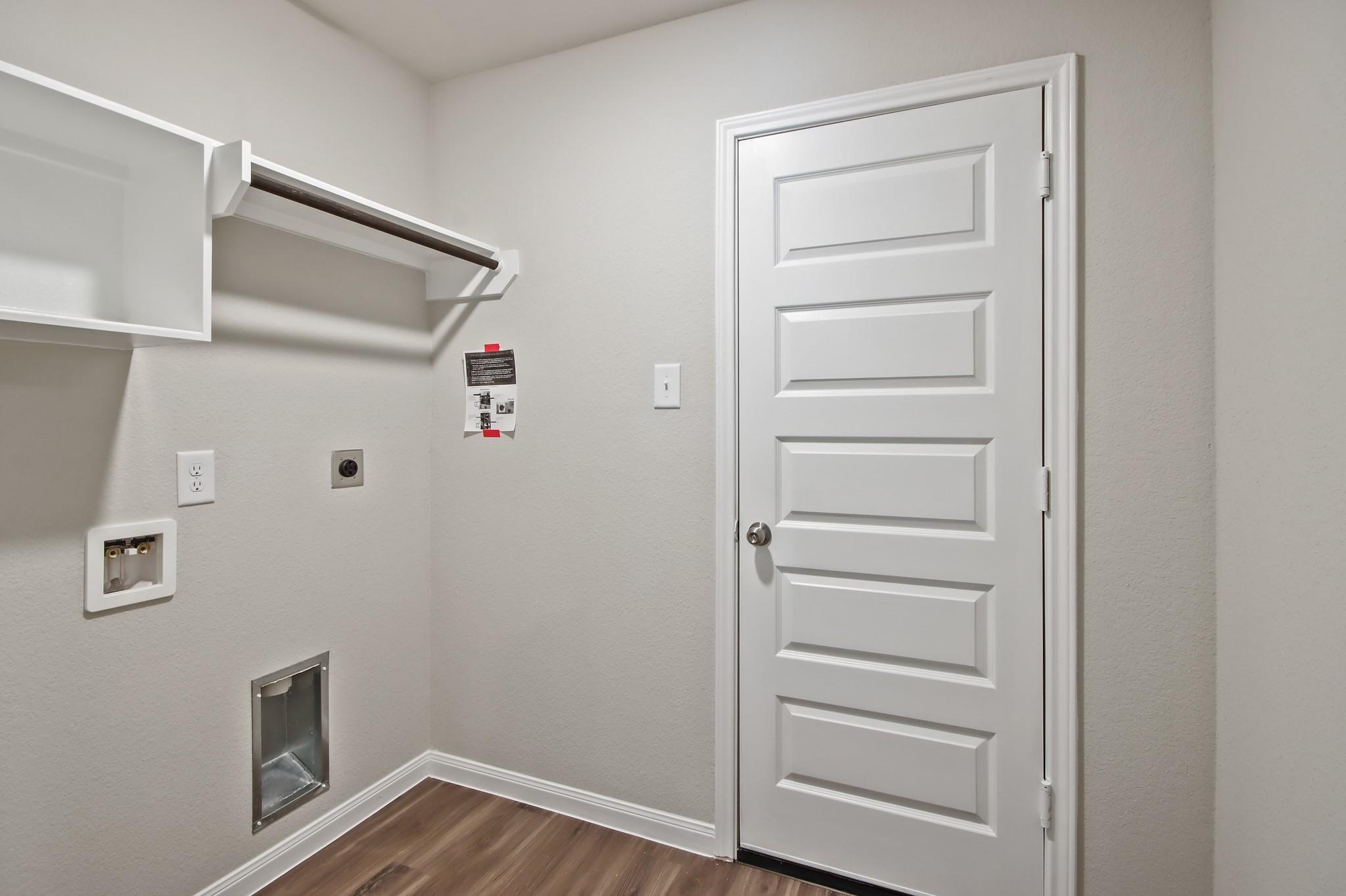2416 Bluefish Court