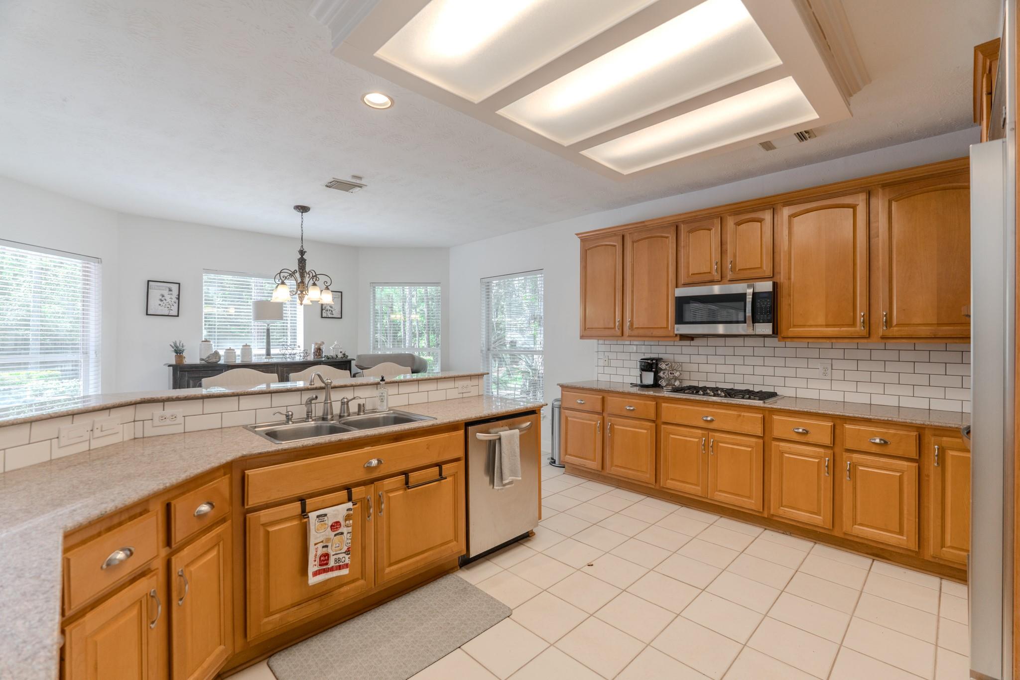 6 Greycrest Place