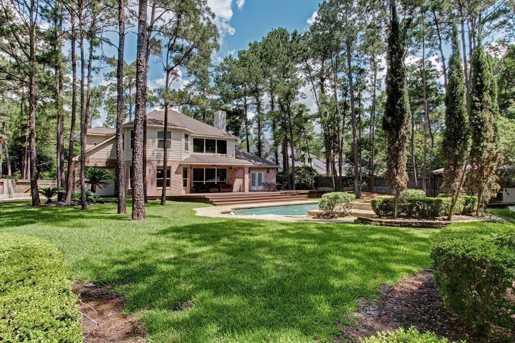 6 Greycrest Place