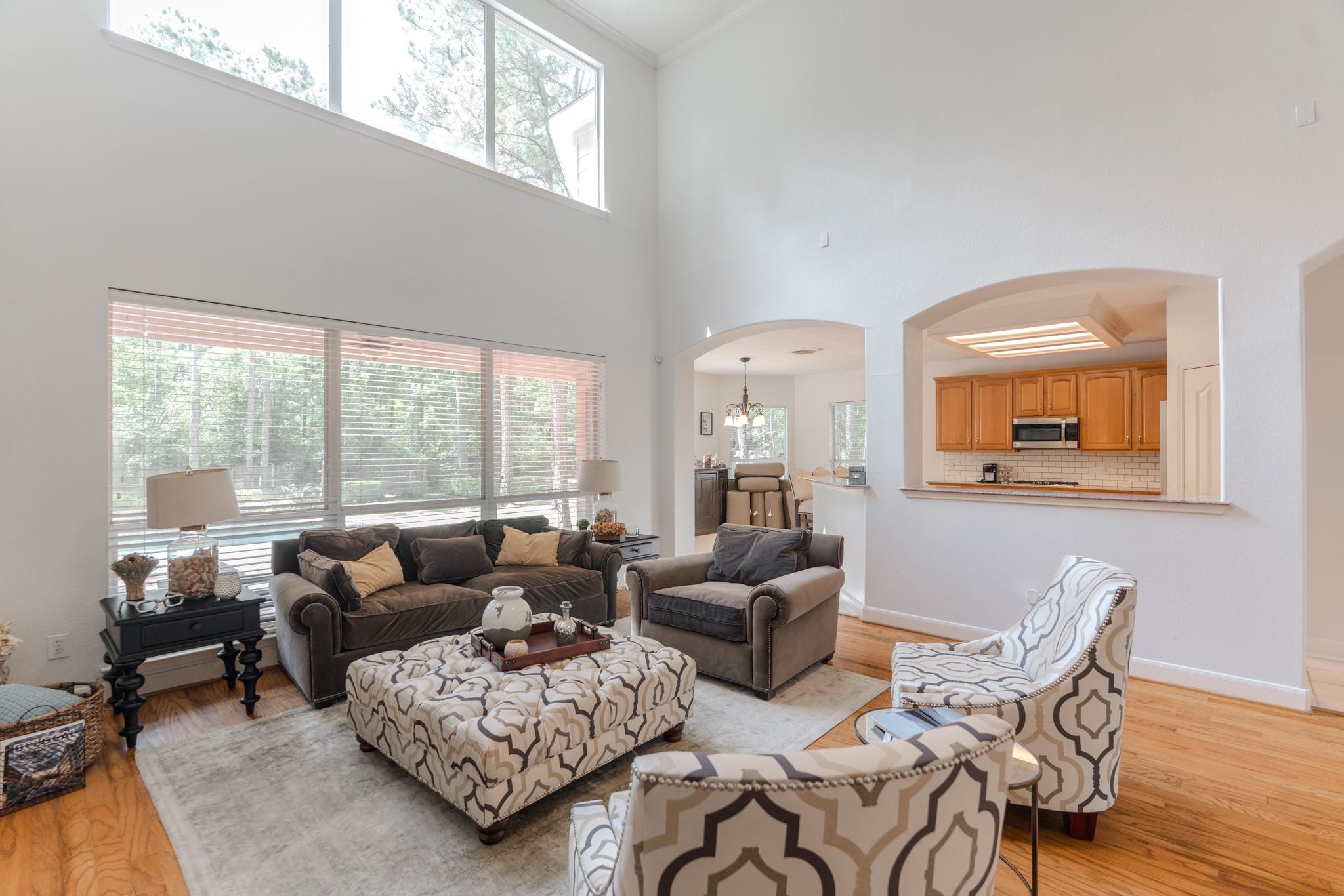6 Greycrest Place