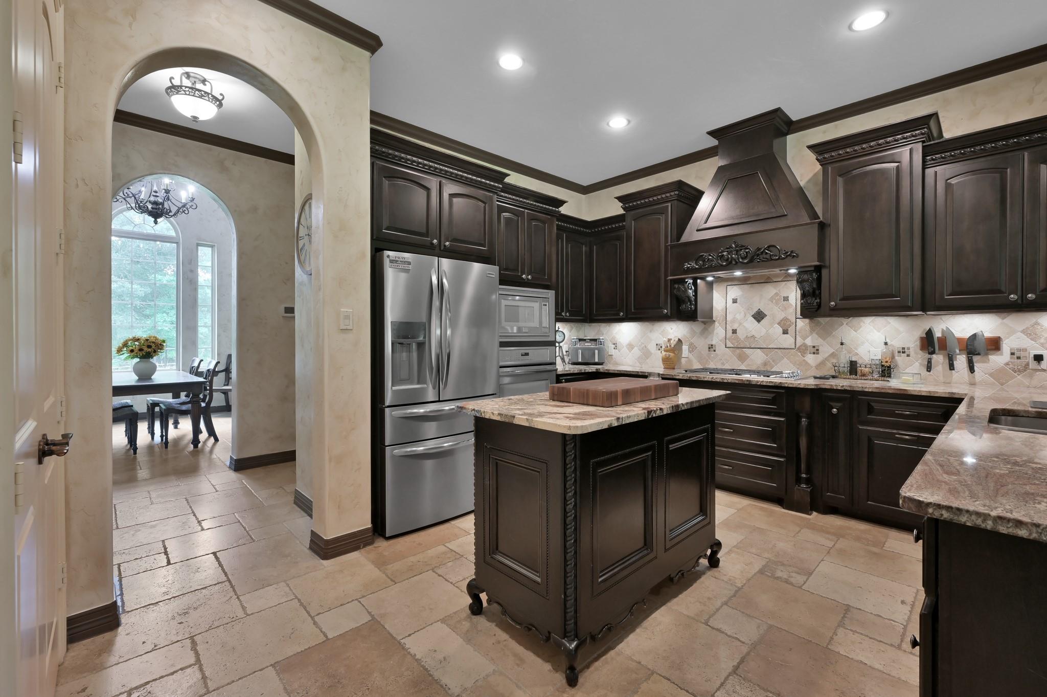26118 Upper Beacon Place