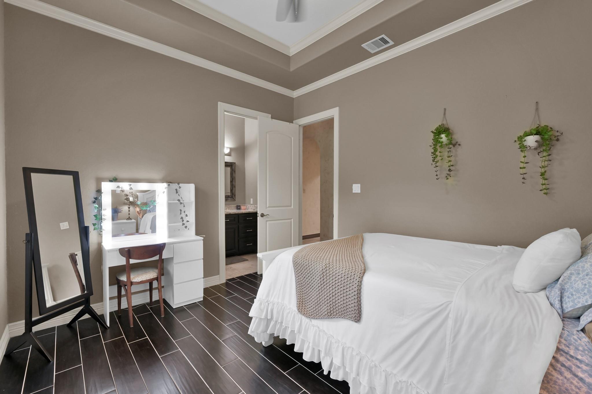 26118 Upper Beacon Place