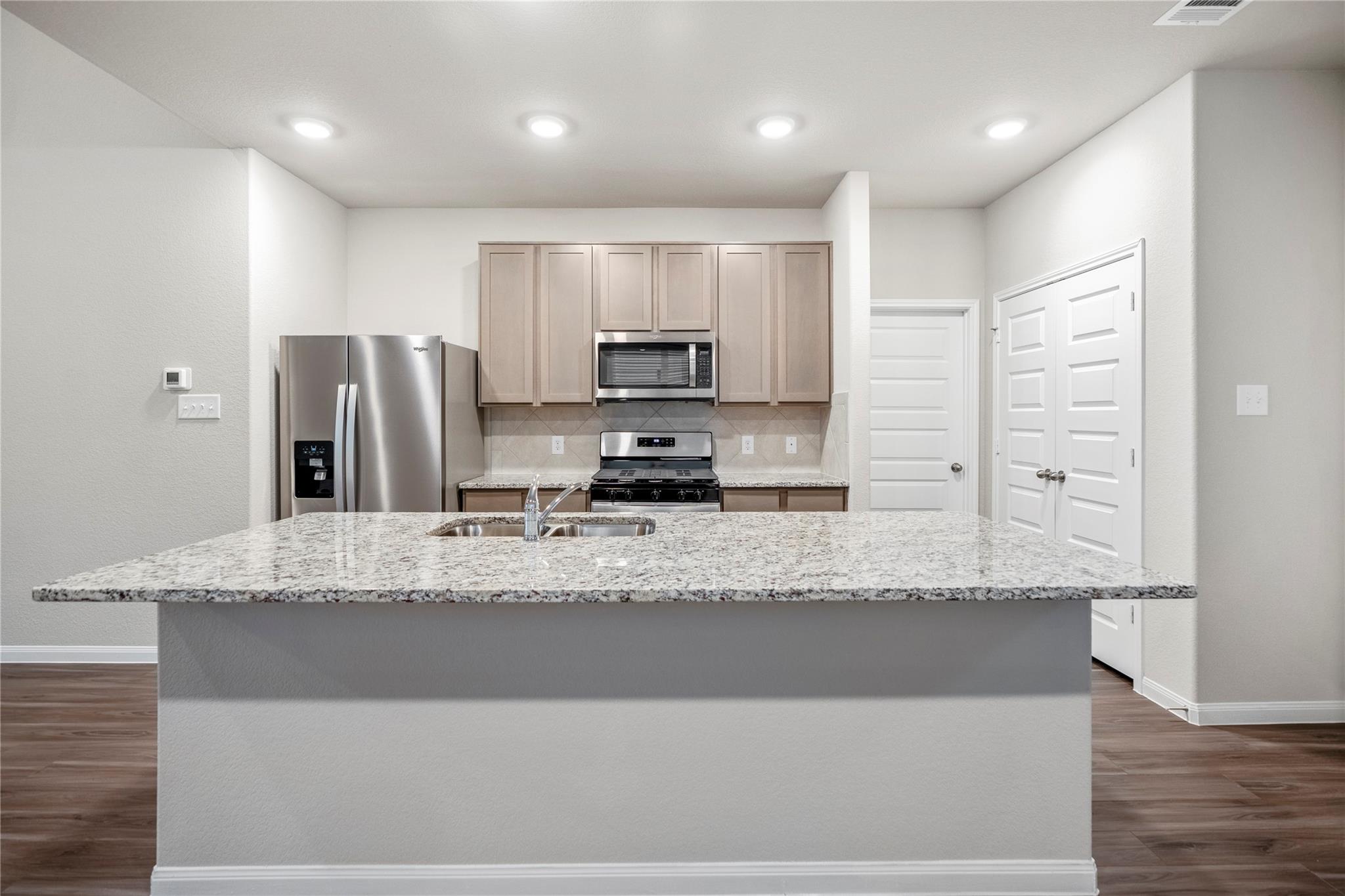 2421 Shellcracker Drive
