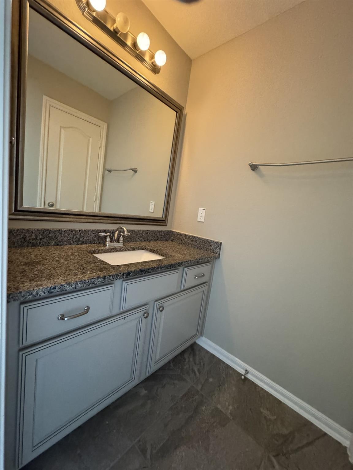 197 Bloomhill Place, The Woodlands