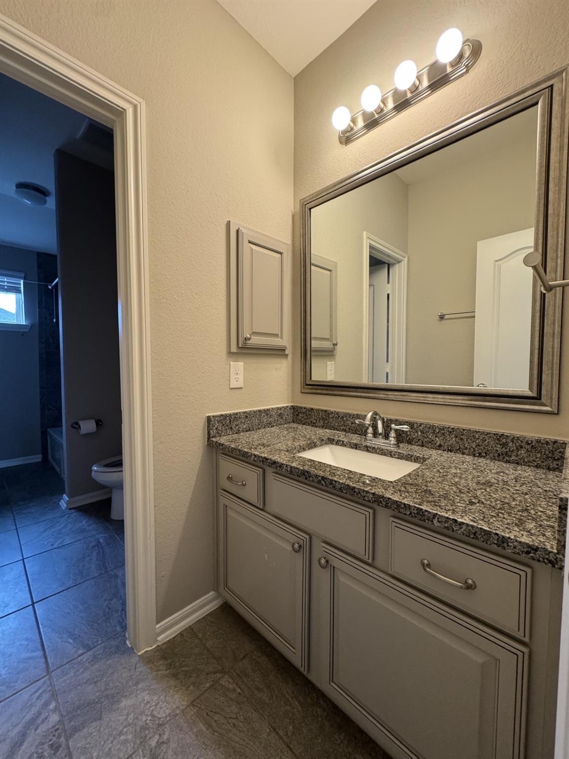 197 Bloomhill Place, The Woodlands