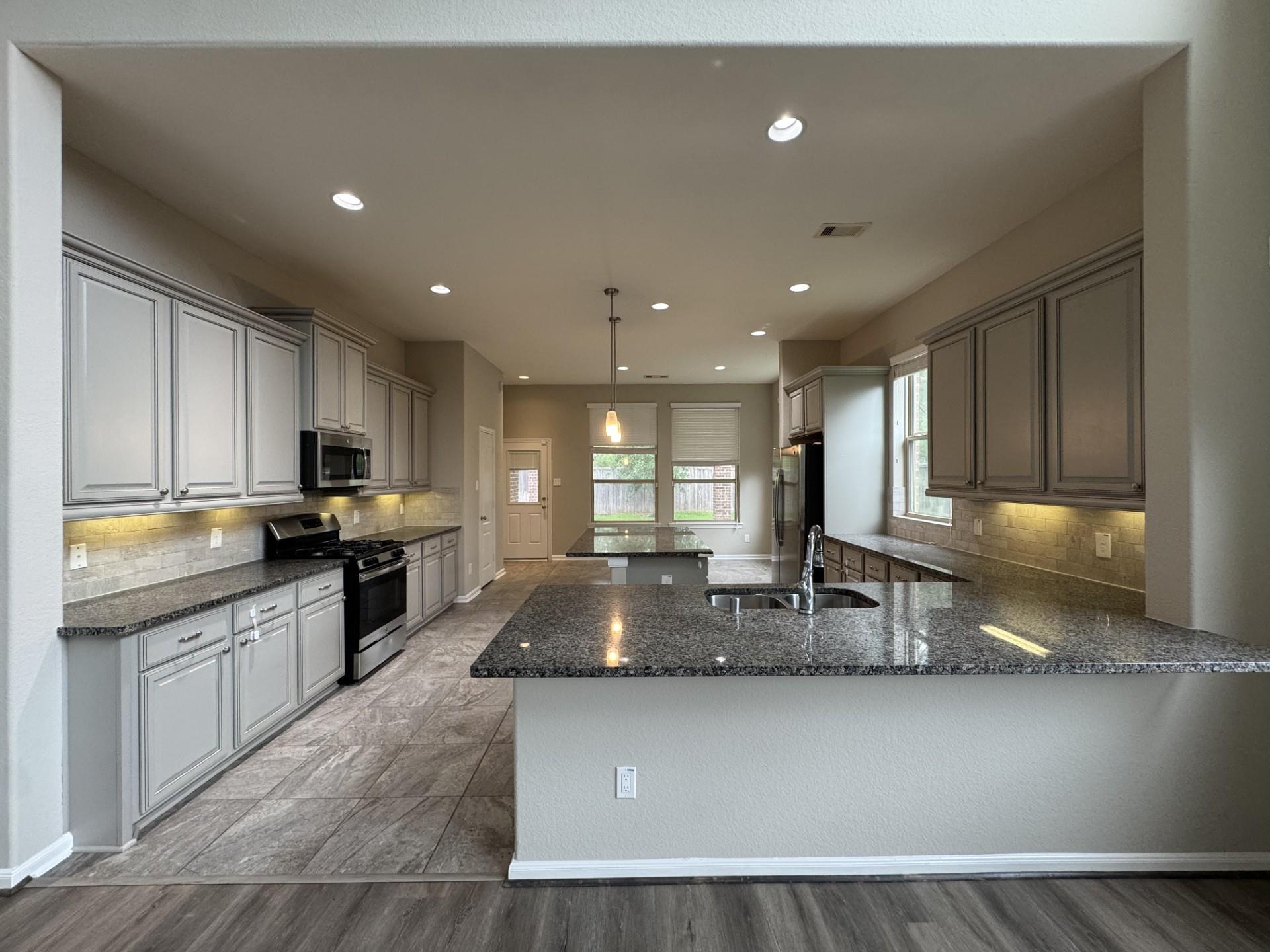 197 Bloomhill Place, The Woodlands