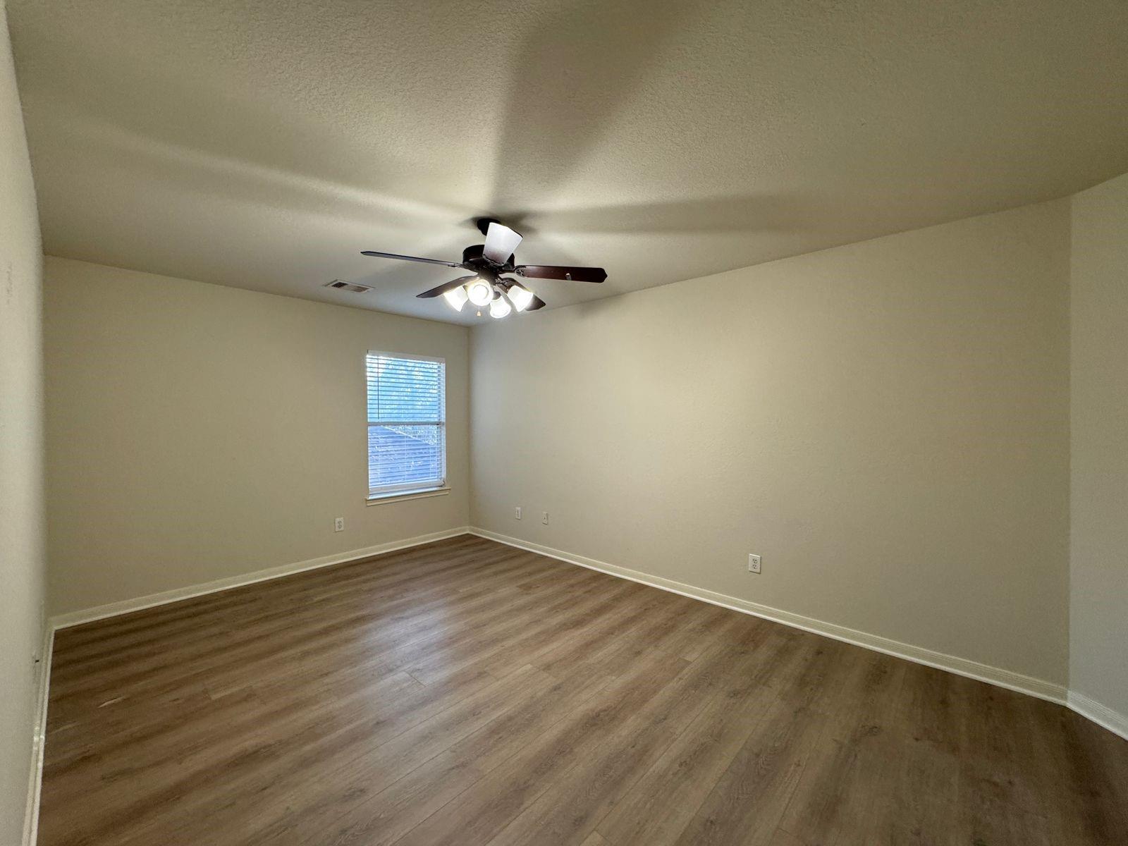 34 Montfair Park Circle