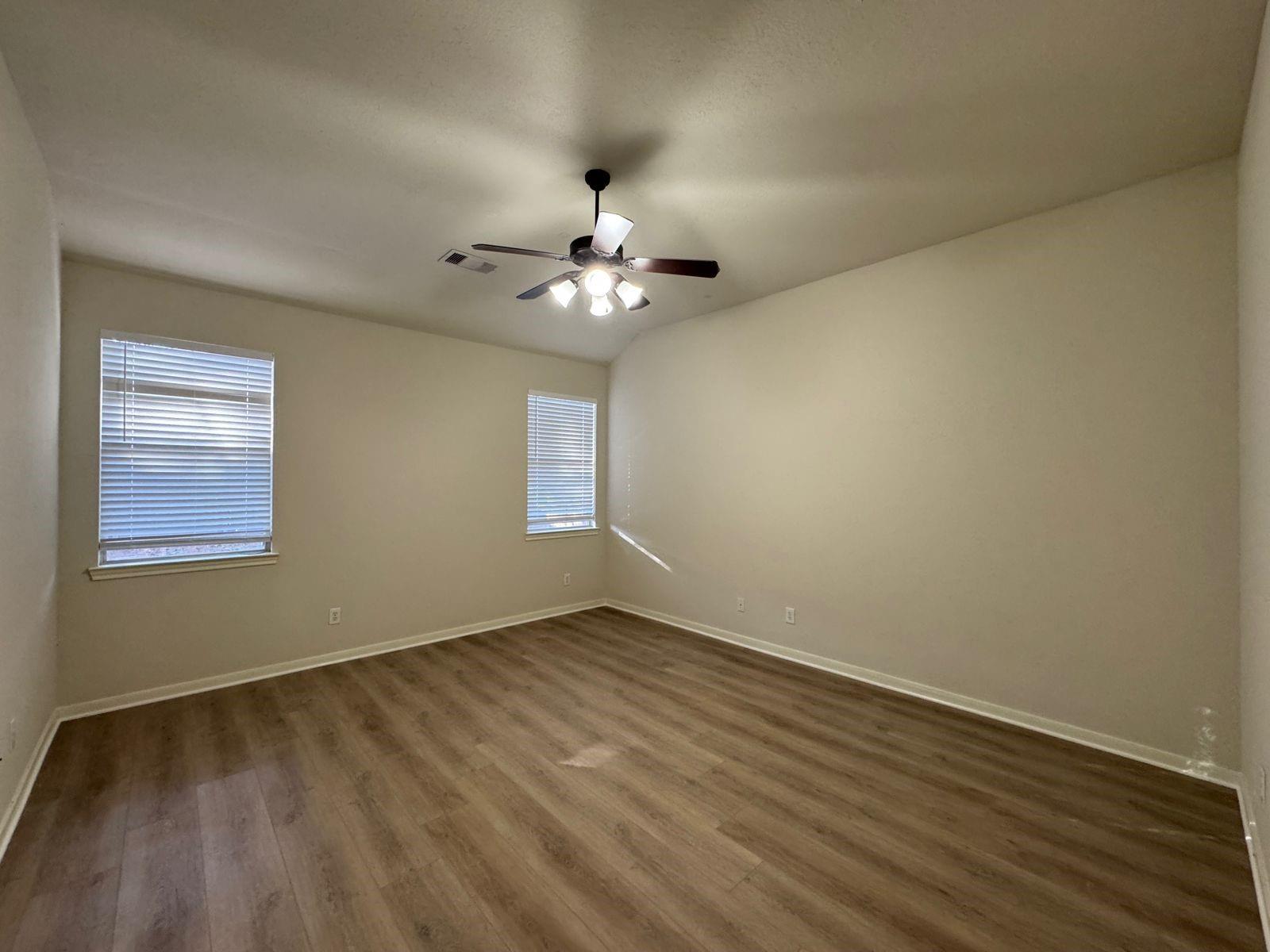 34 Montfair Park Circle