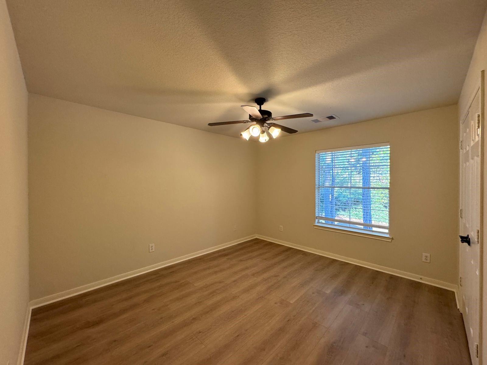 34 Montfair Park Circle