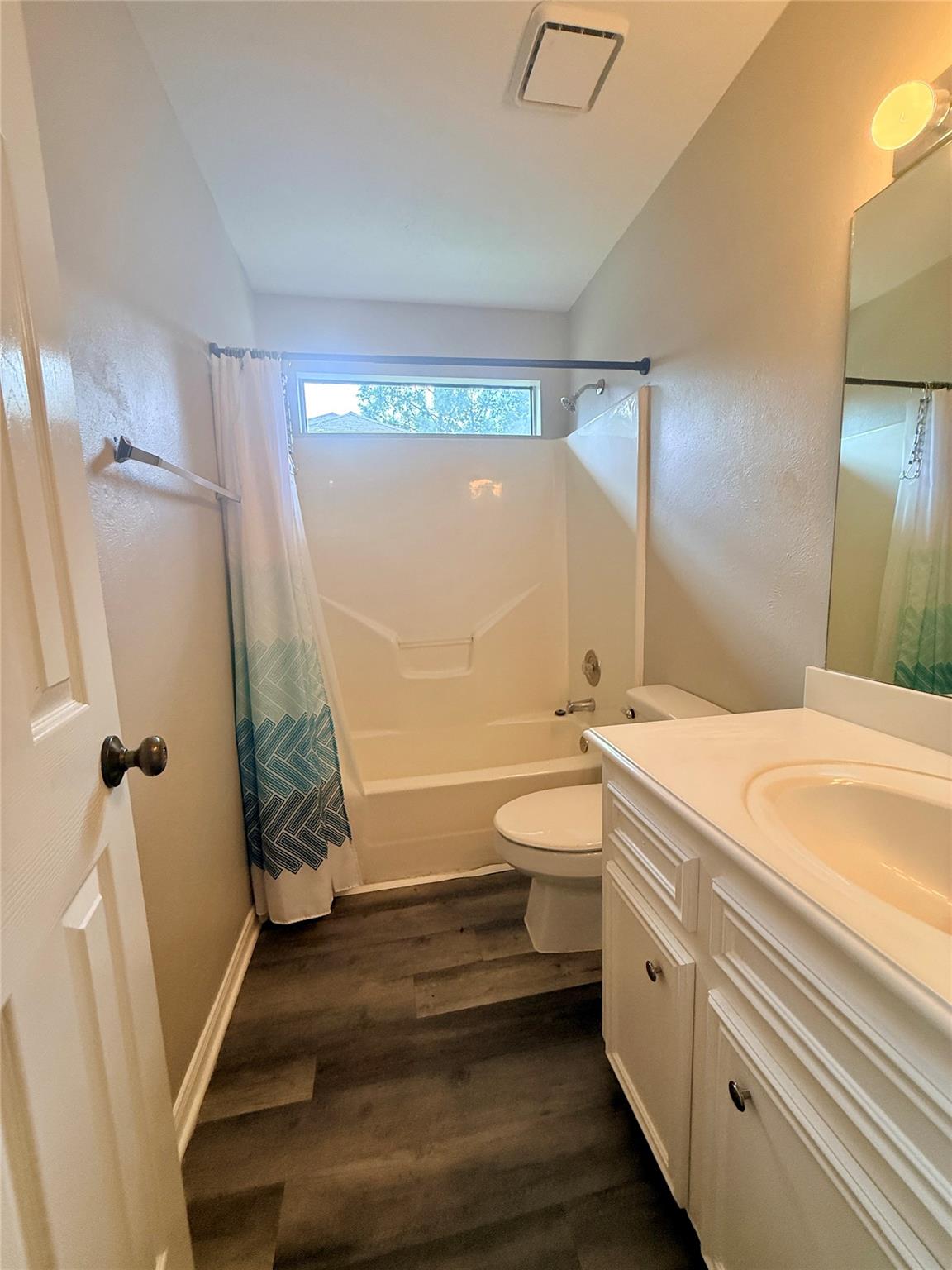 1719 Cantrell Boulevard