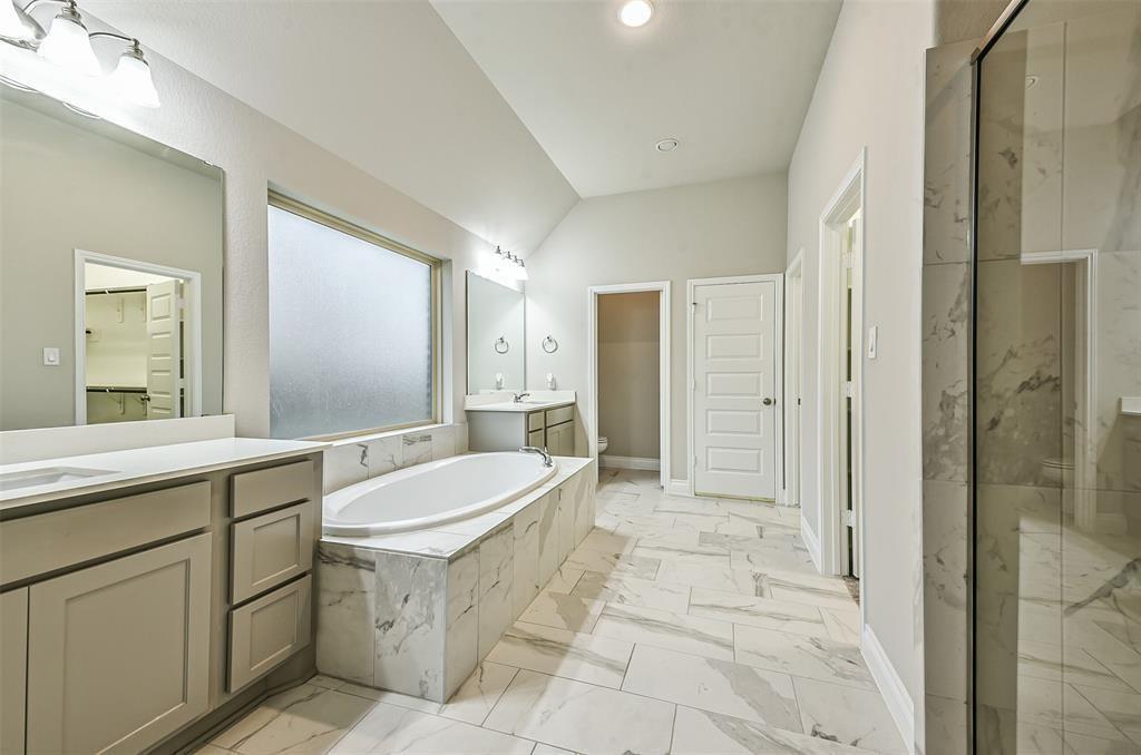 24911 Mountclair Hollow Lane
