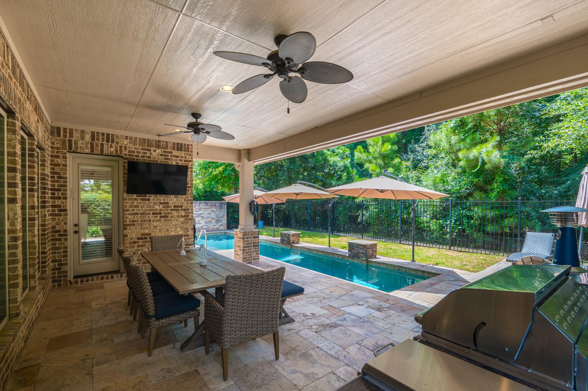 31 Woodglade Way