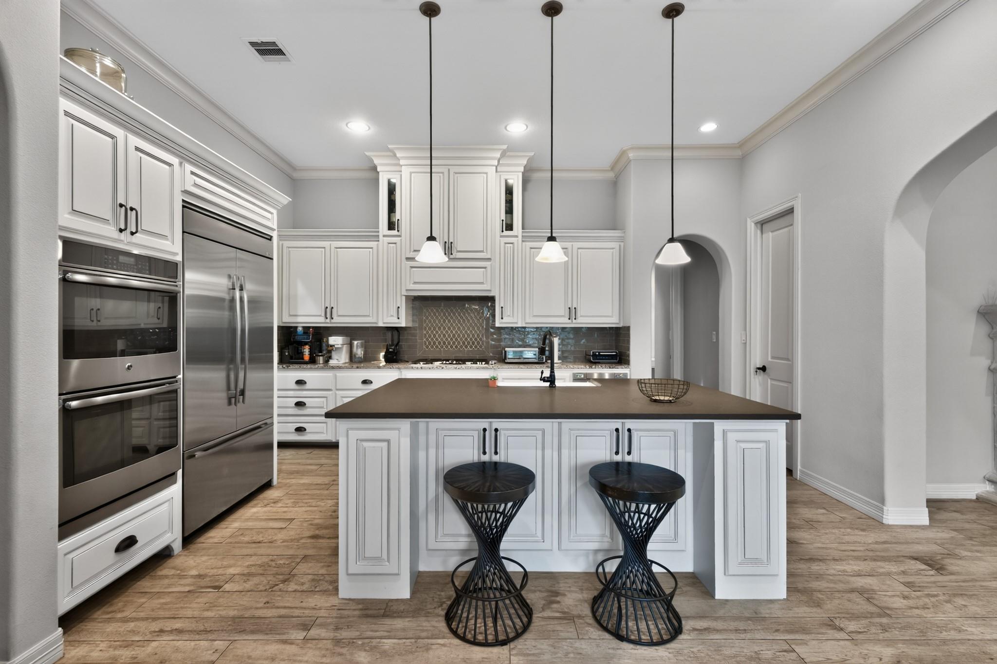 31 Woodglade Way