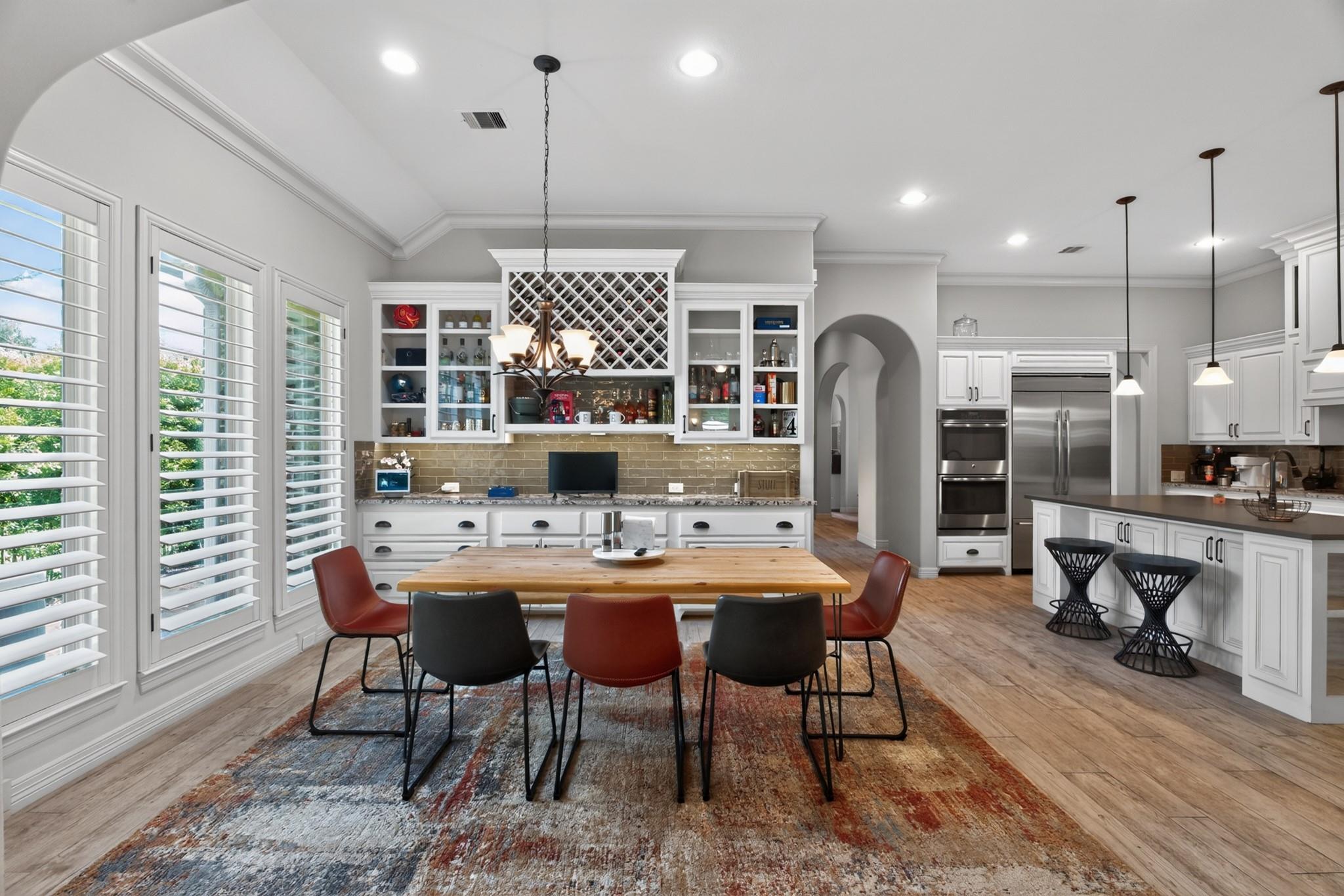 31 Woodglade Way