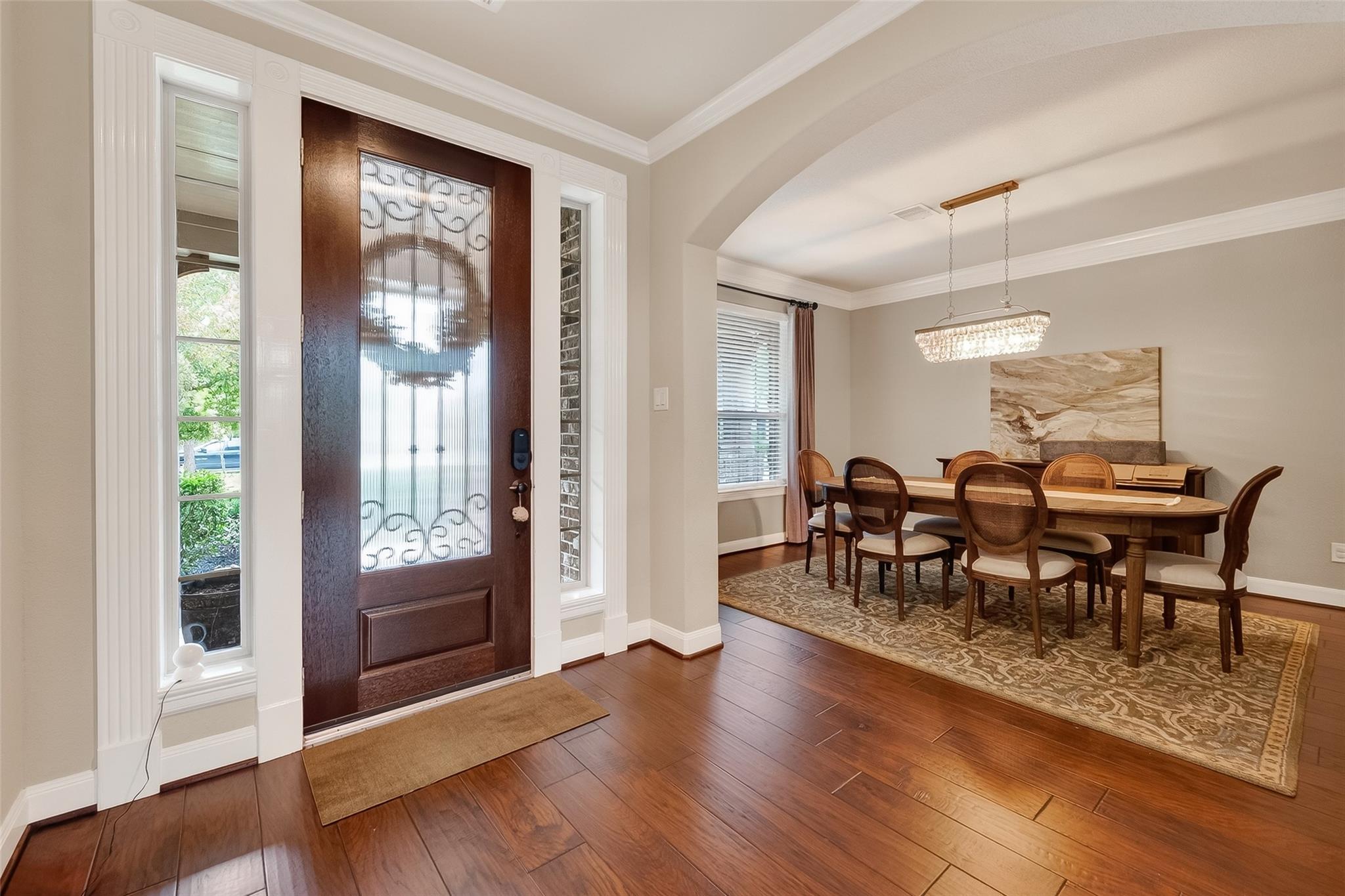 10 Cayuga Pond Court