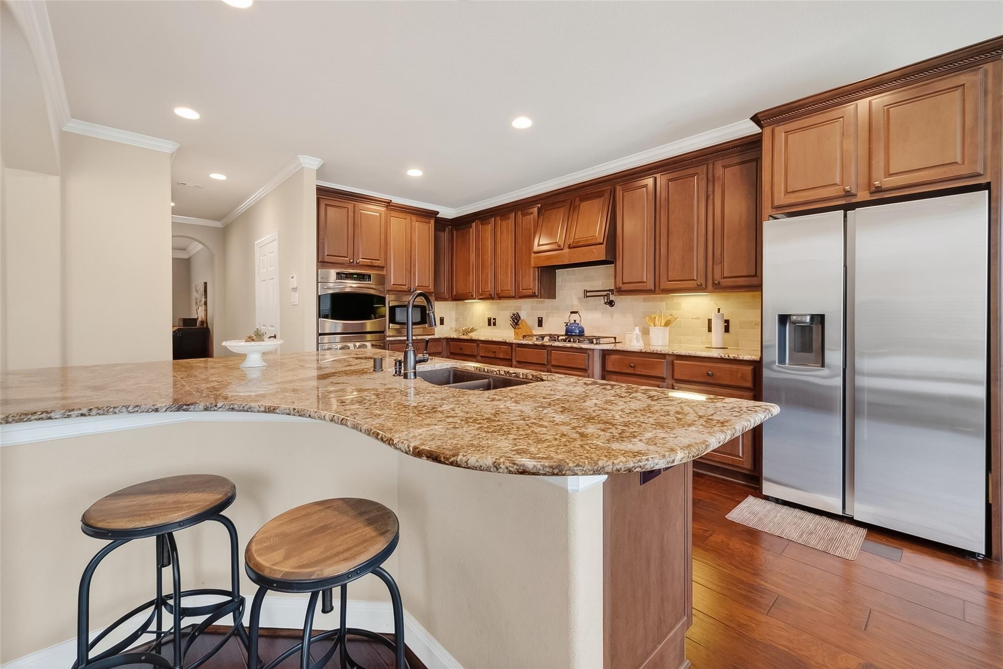 10 Cayuga Pond Court