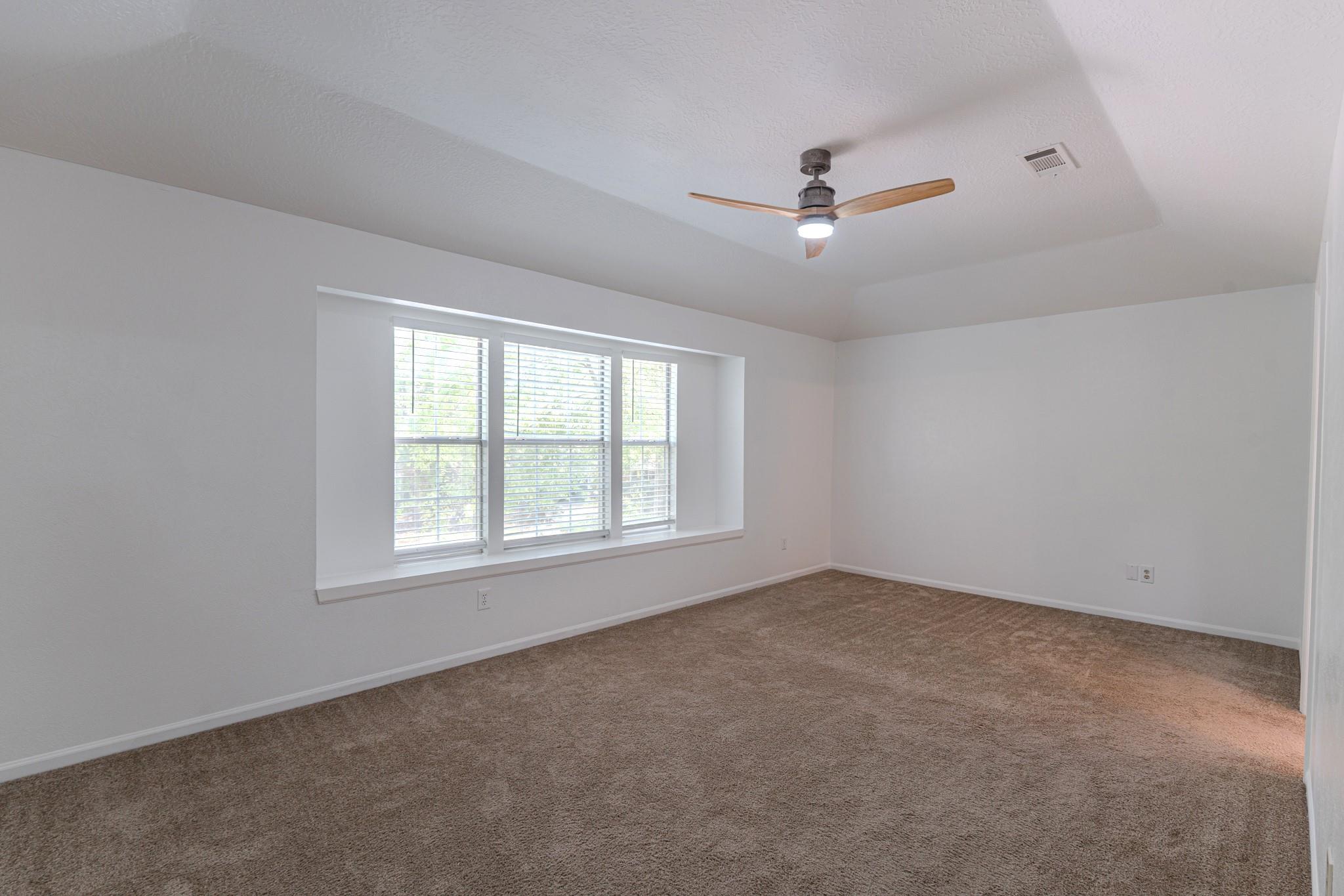 34 E Trillium Circle