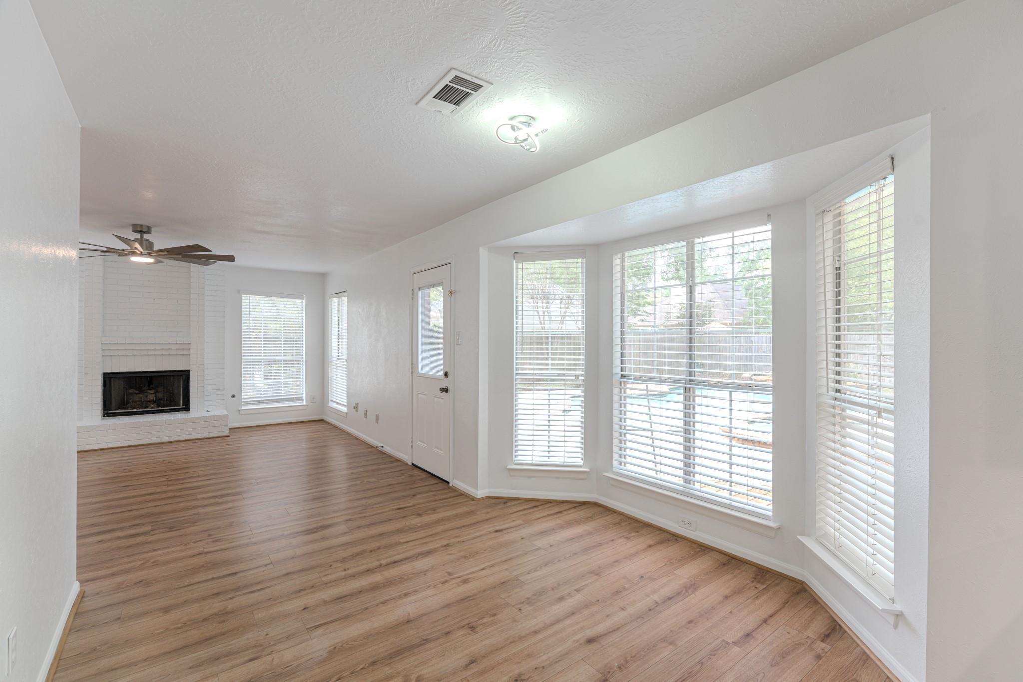 34 E Trillium Circle