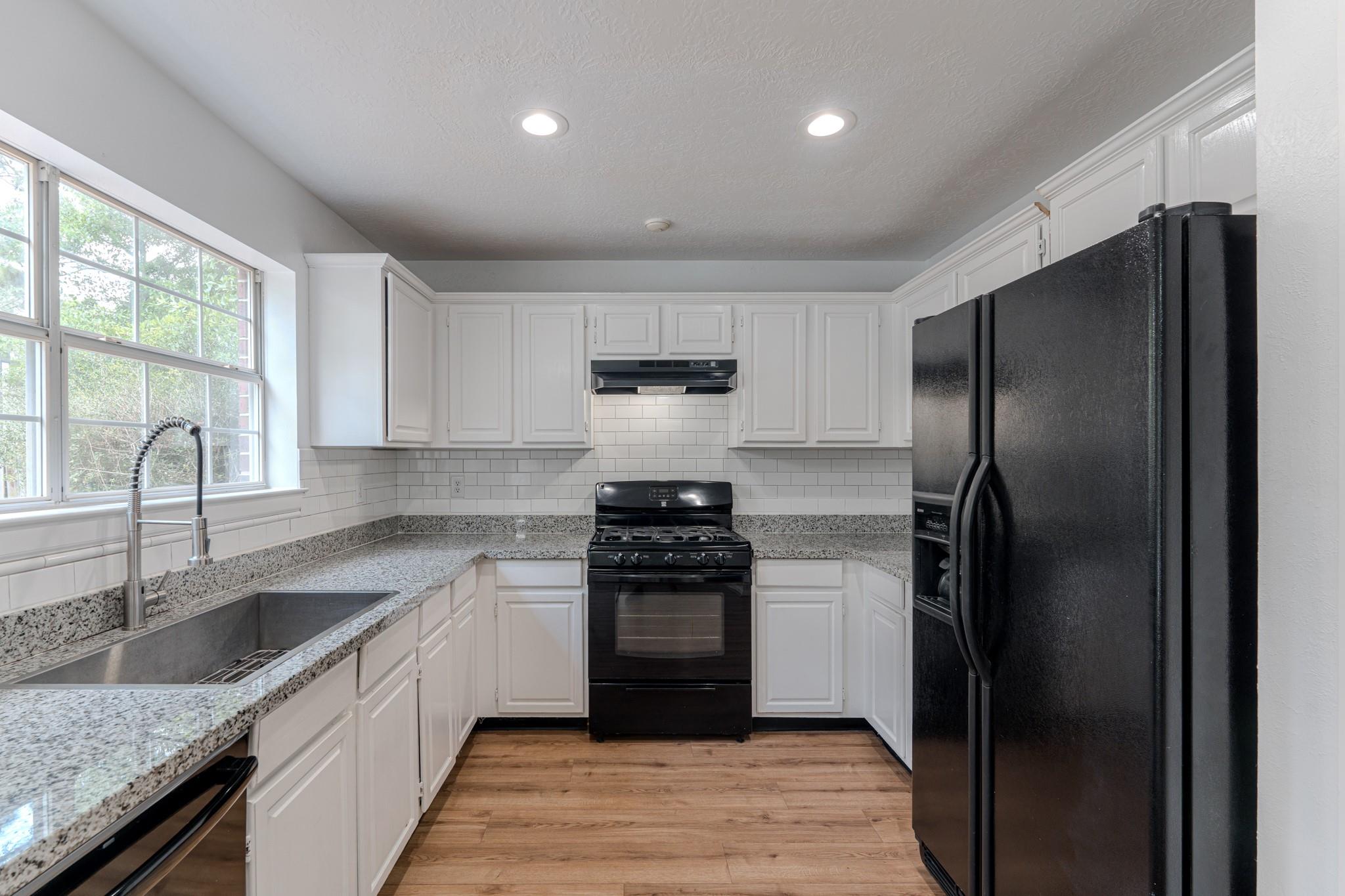 34 E Trillium Circle