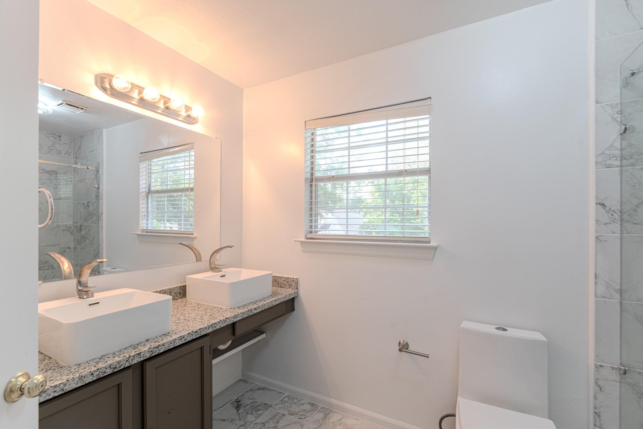 34 E Trillium Circle