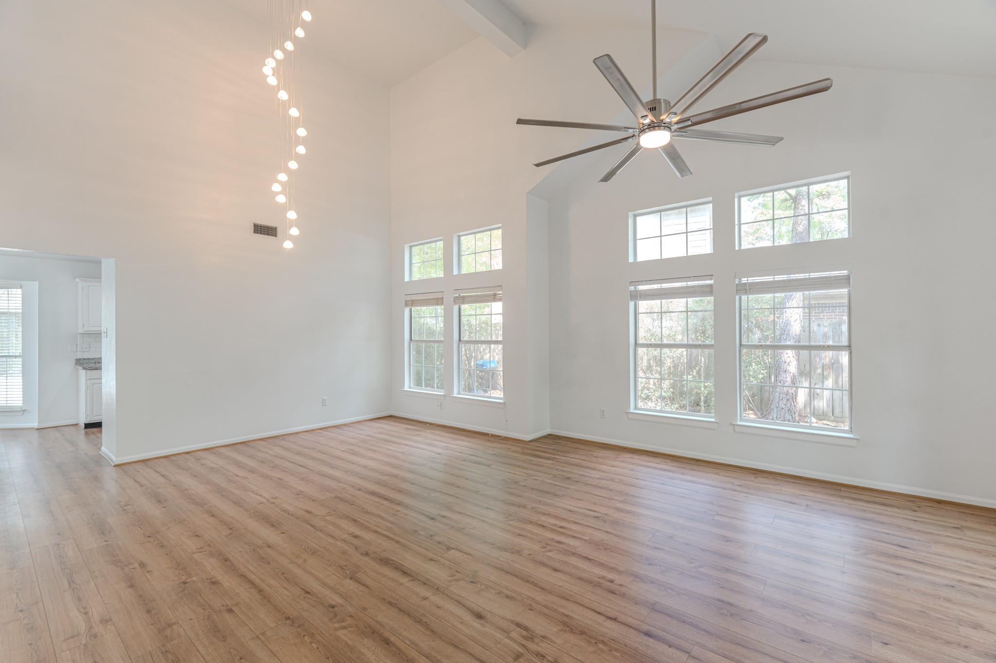 34 E Trillium Circle