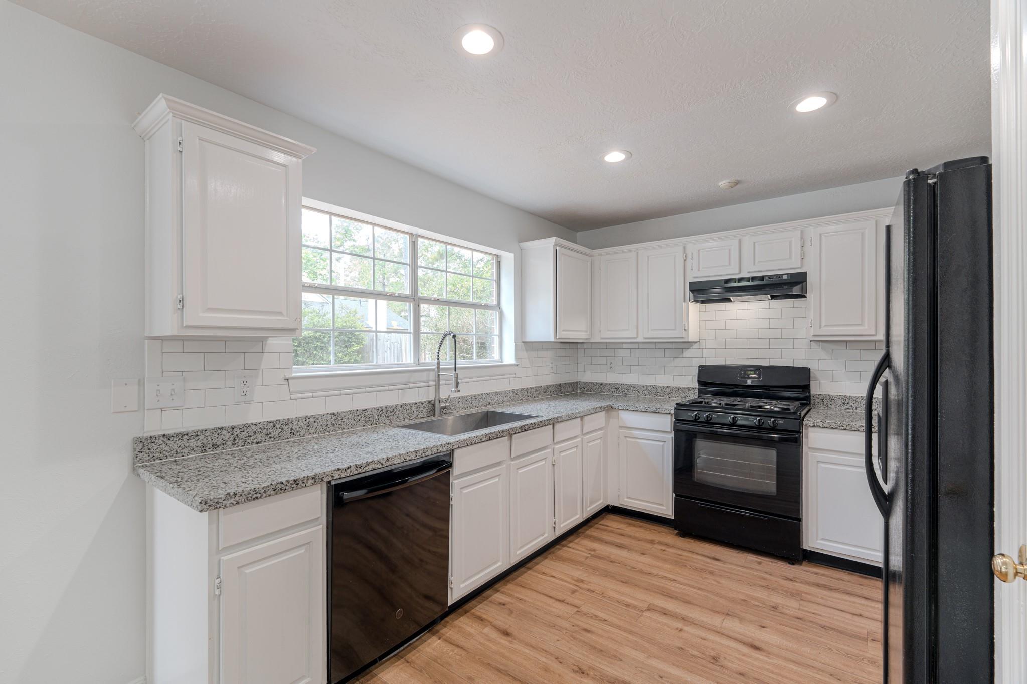 34 E Trillium Circle