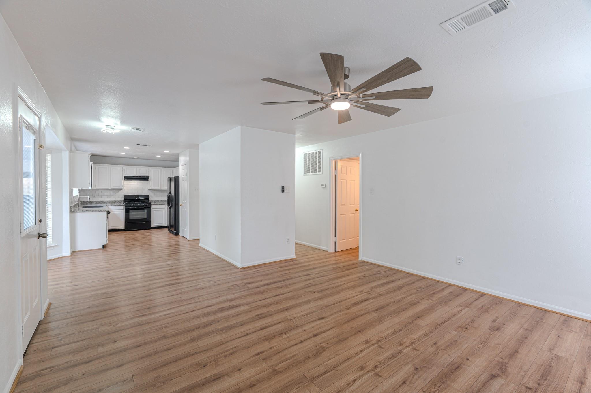 34 E Trillium Circle