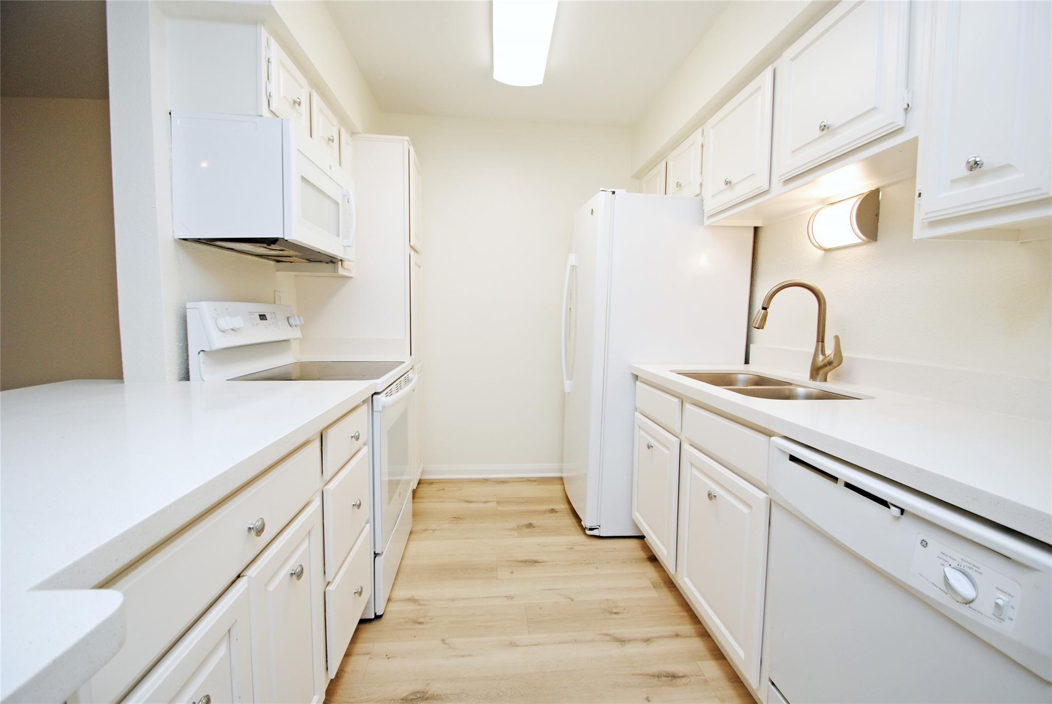 1860 White Oak Drive # 205