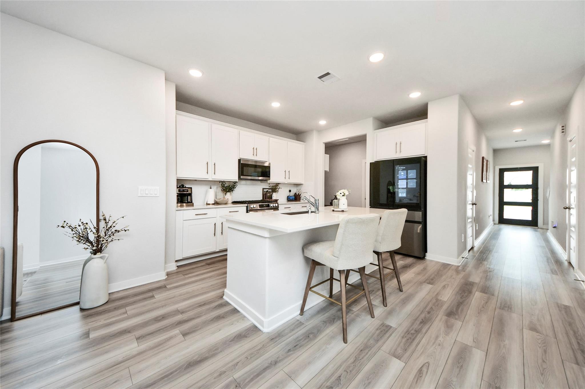 8646 Blueberry Ash Street