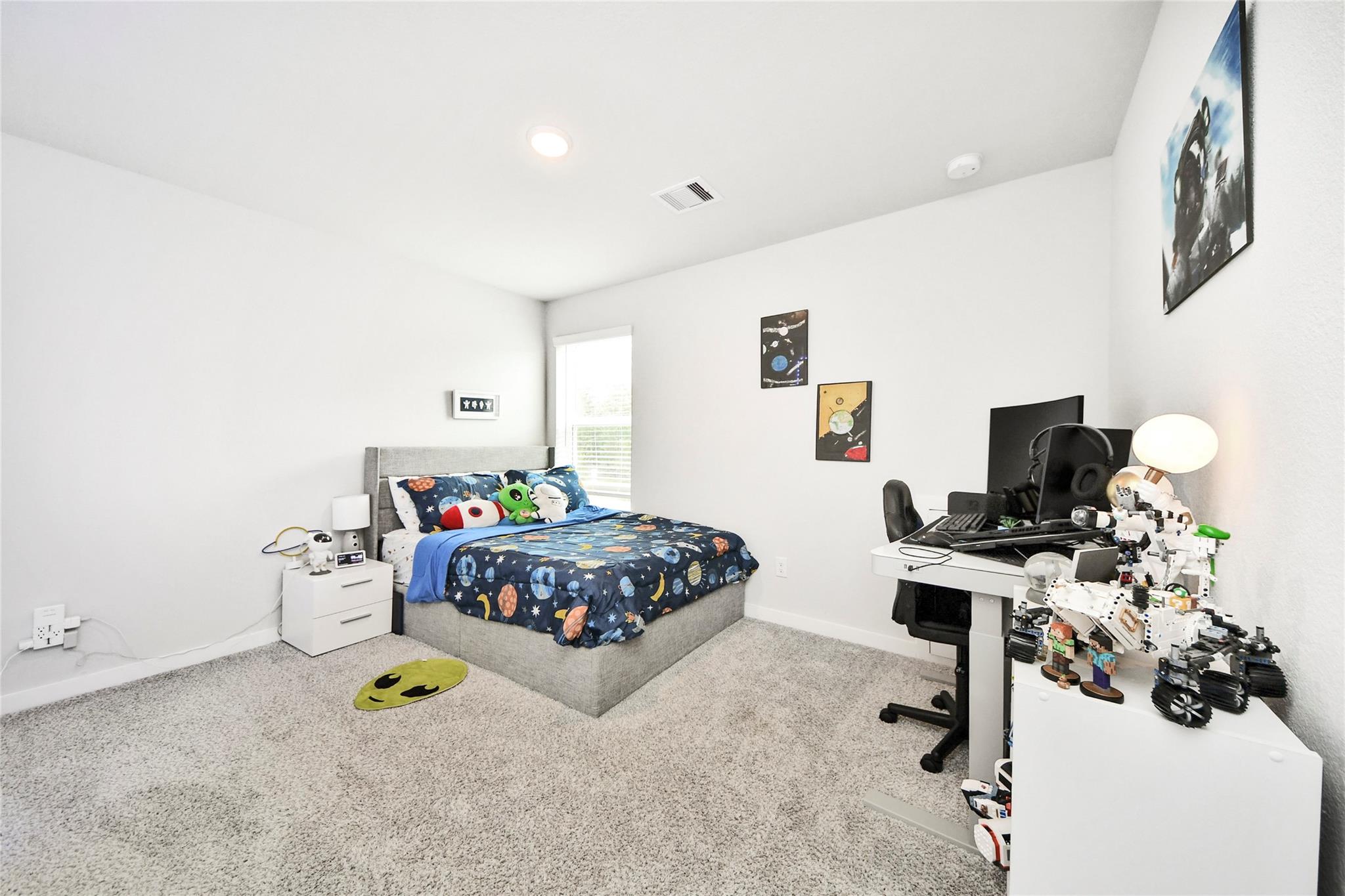 8646 Blueberry Ash Street