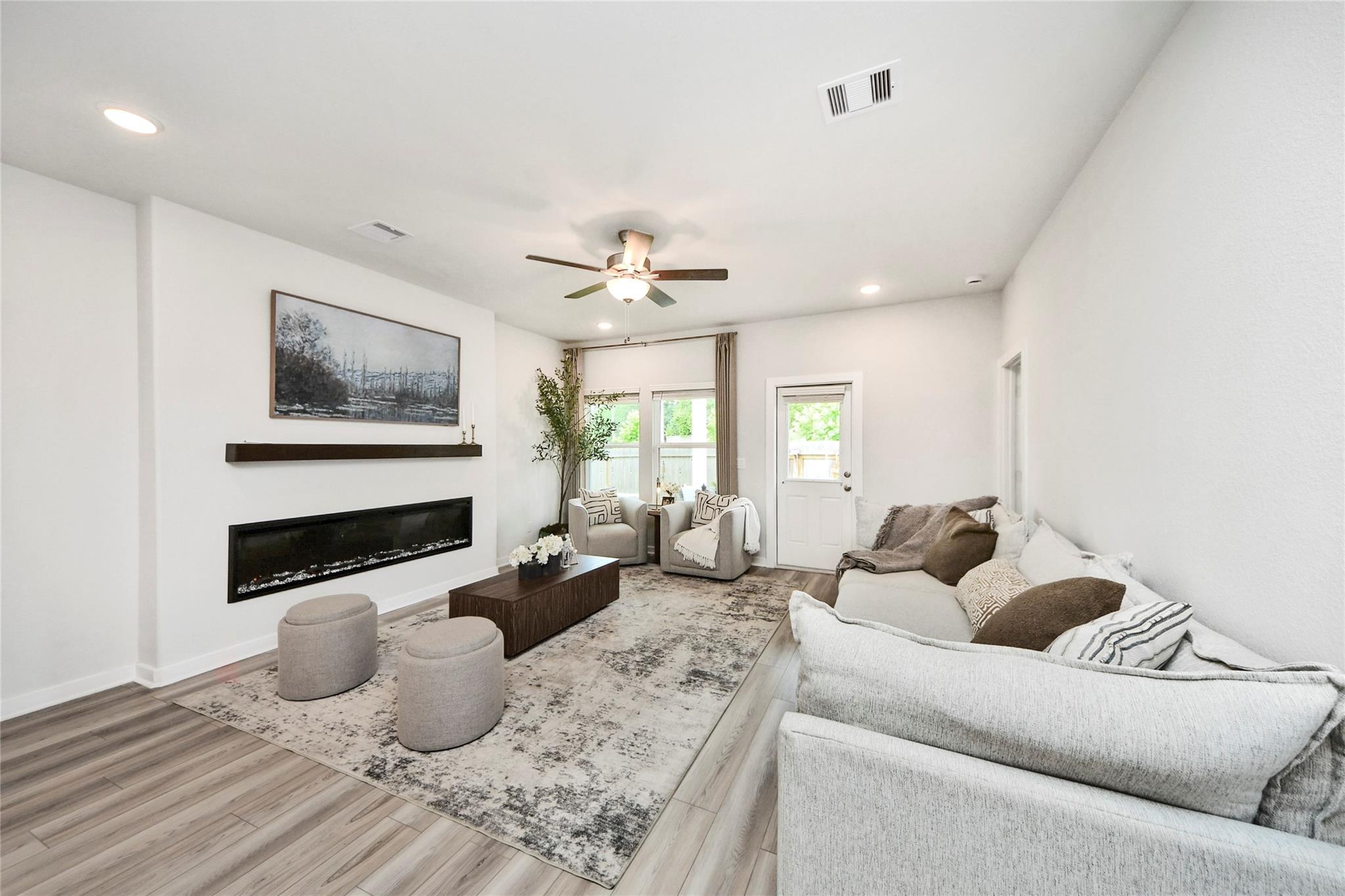 8646 Blueberry Ash Street
