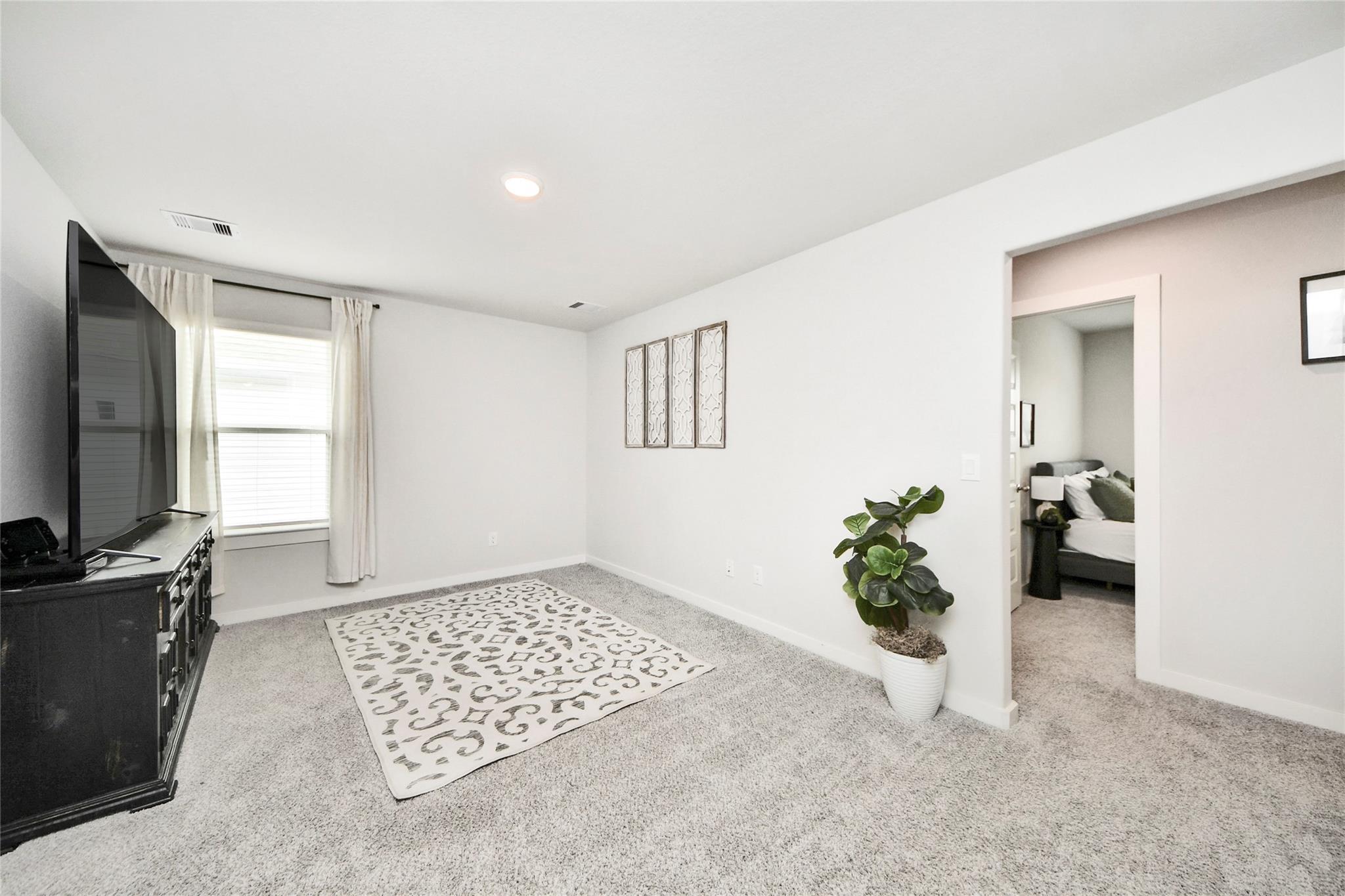 8646 Blueberry Ash Street